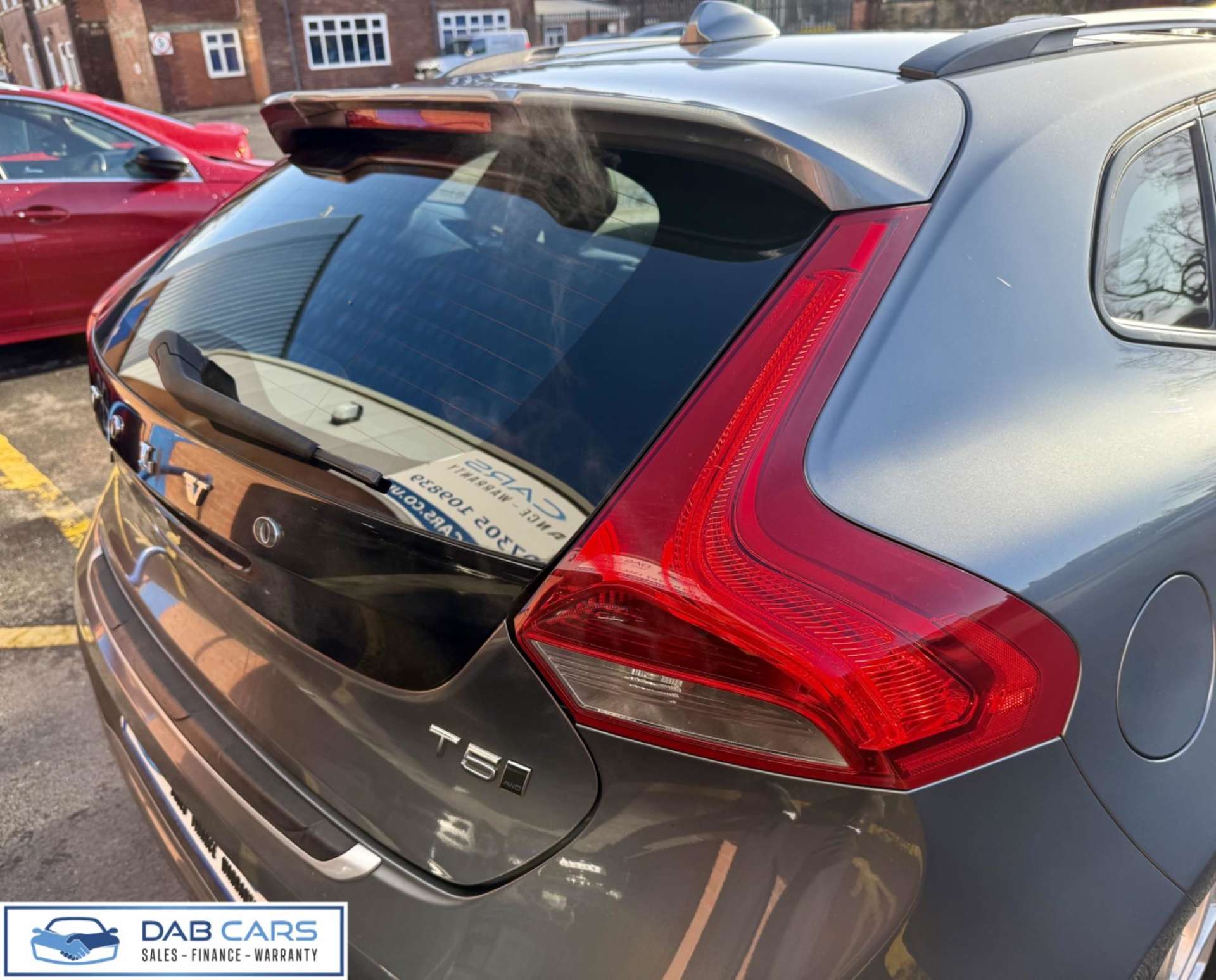 Volvo V40 Cross Country 2.0 T5 Pro Auto AWD Euro 6 (s/s) 5dr #49