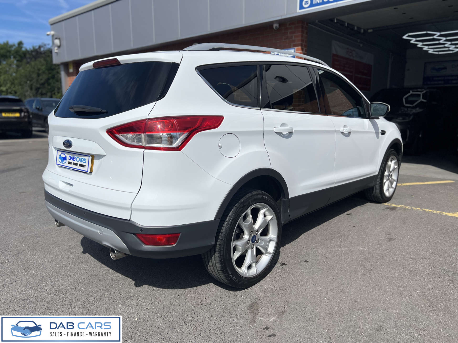 FORD KUGA 2.0 Kuga Titanium TDCI 4x4 Auto 4WD 5dr #33