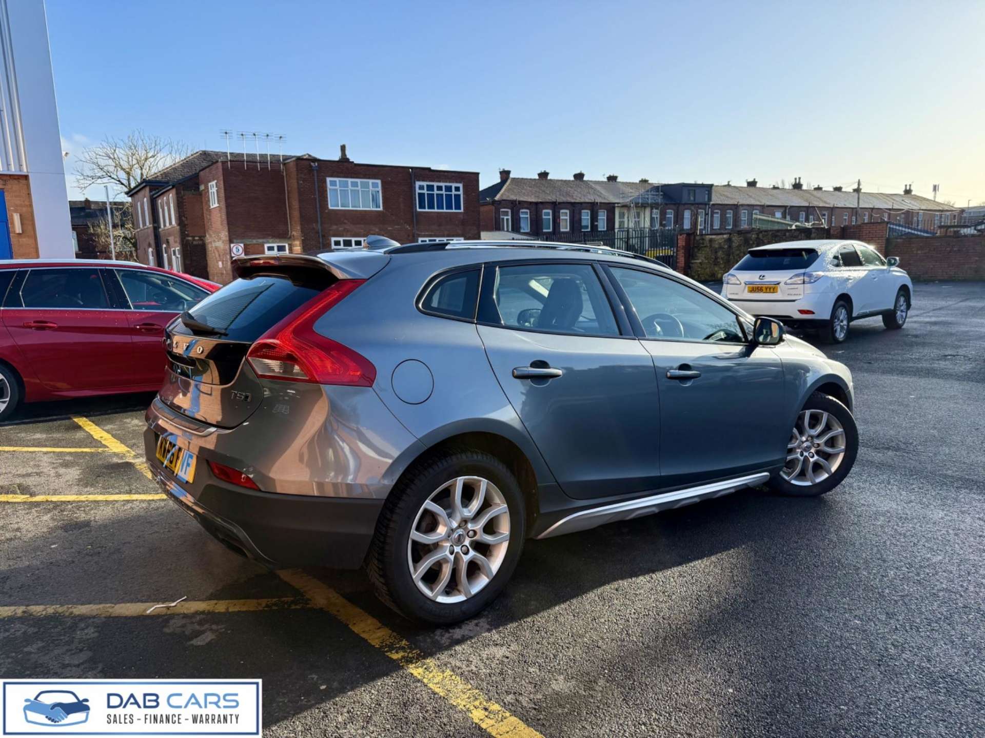 Volvo V40 Cross Country 2.0 T5 Pro Auto AWD Euro 6 (s/s) 5dr #58