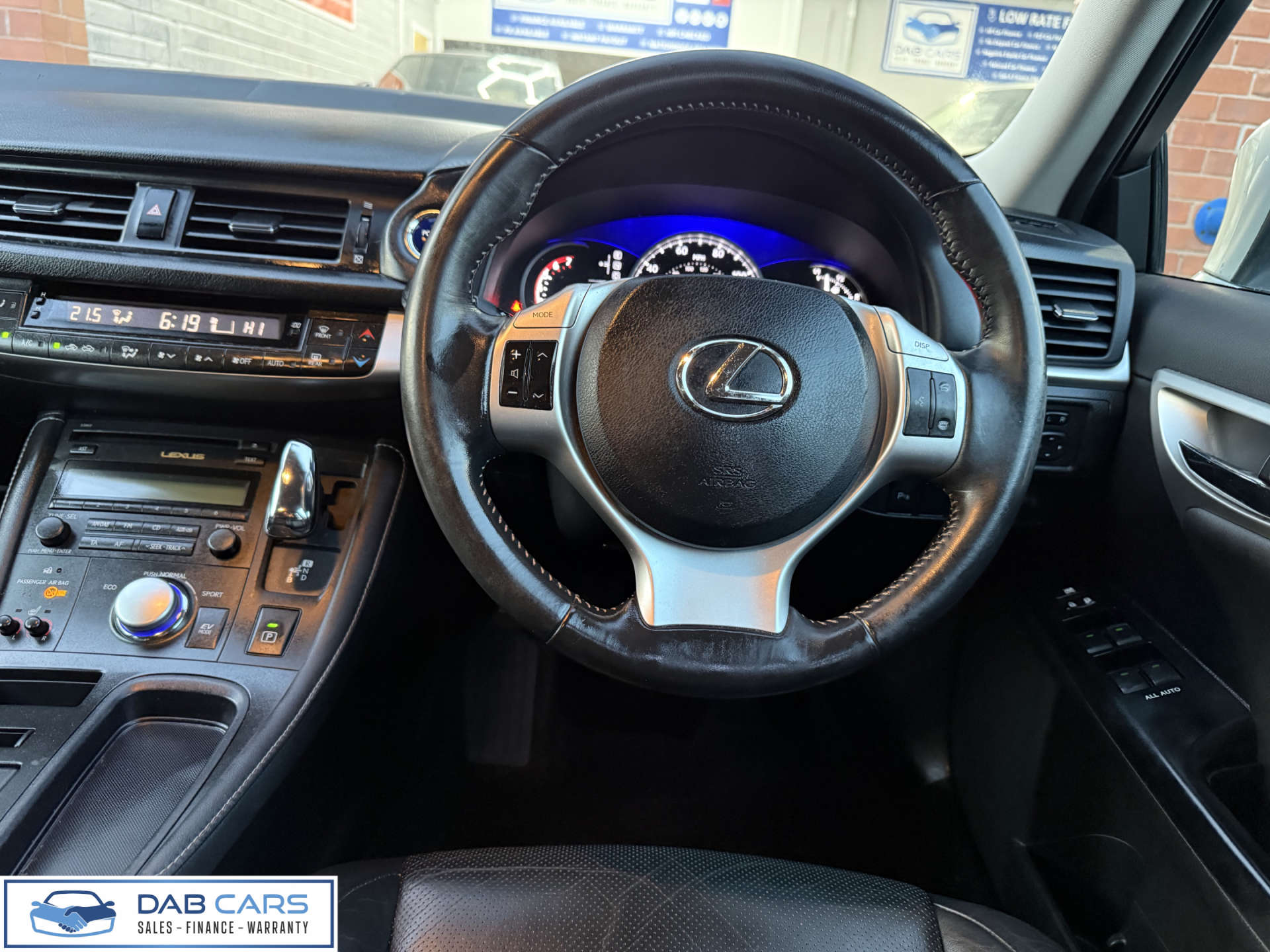 Lexus CT 1.8 CT 200h SE-L CVT 5dr #57
