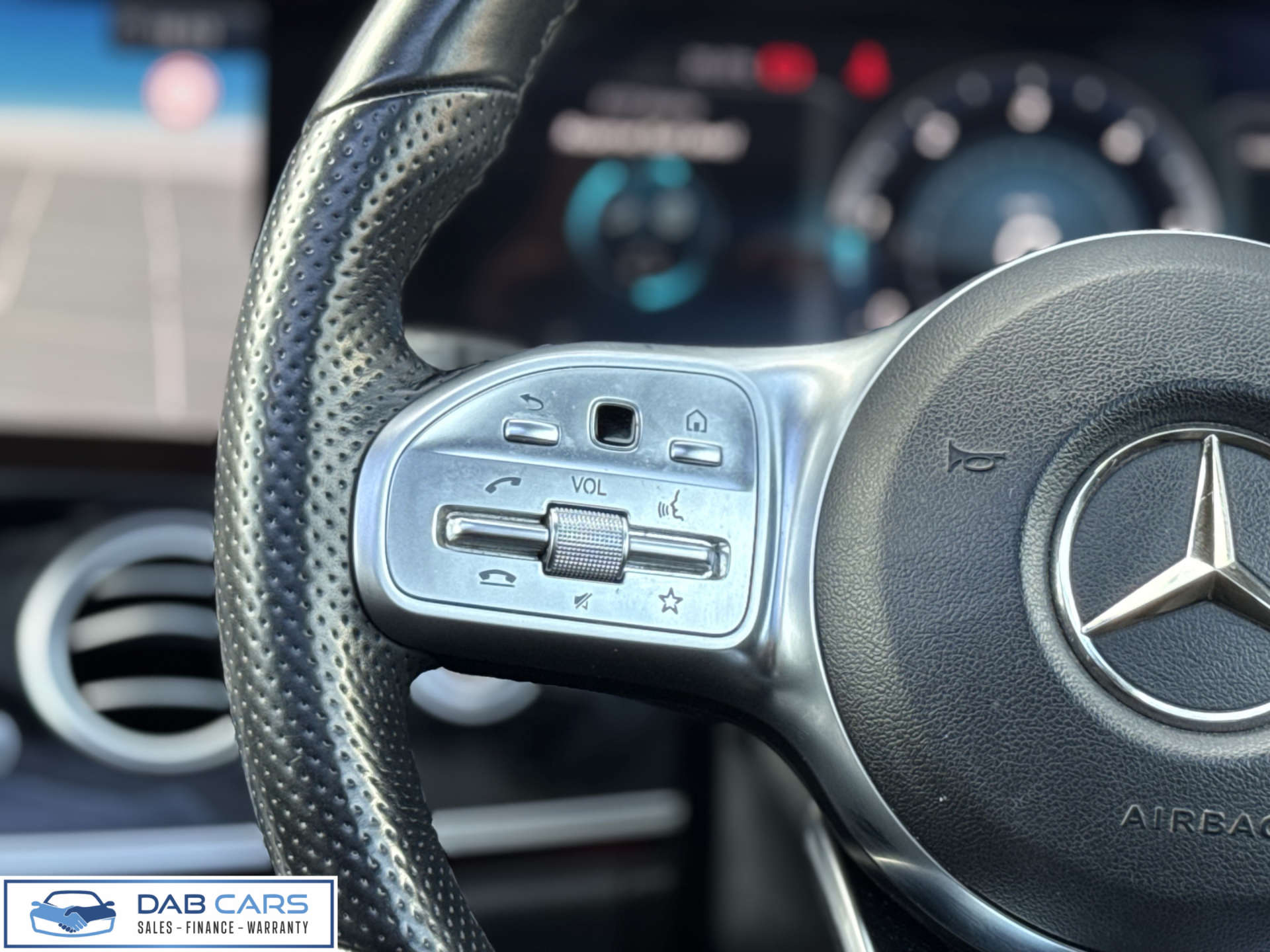 Mercedes-Benz E-CLASS 2.0 E 220 D AMG Line Premium Auto 5dr #51