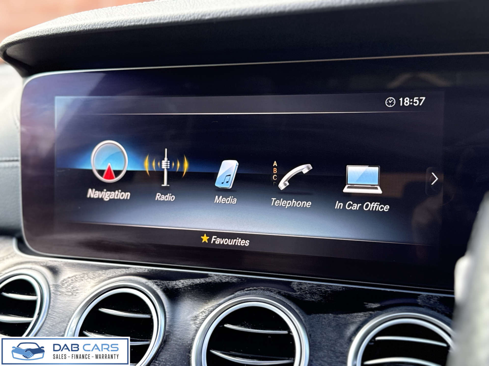Mercedes-Benz E-CLASS 2.0 E 220 D AMG Line Premium Auto 5dr #47