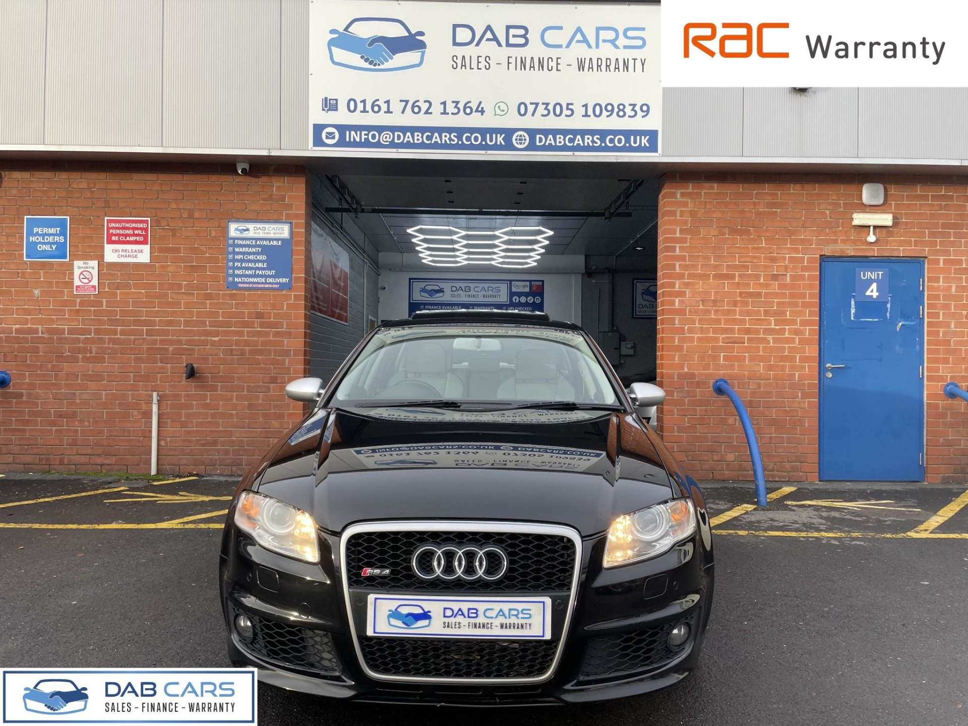 Audi RS4 4.2 quattro 4dr #9