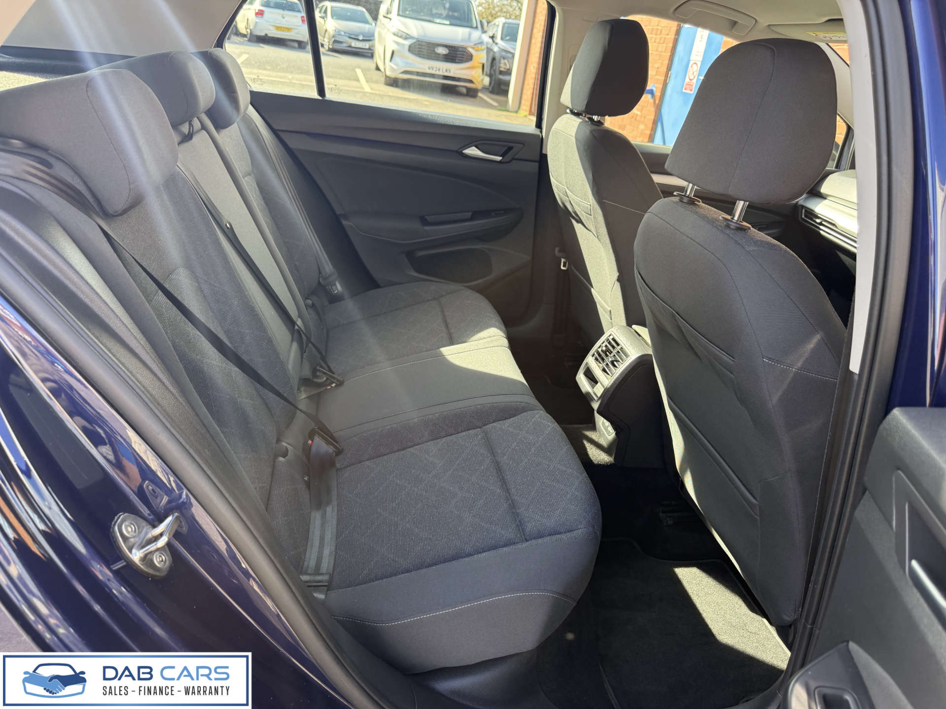 Volkswagen GOLF 1.5 Golf Life eTSI Semi-Auto 5dr #22