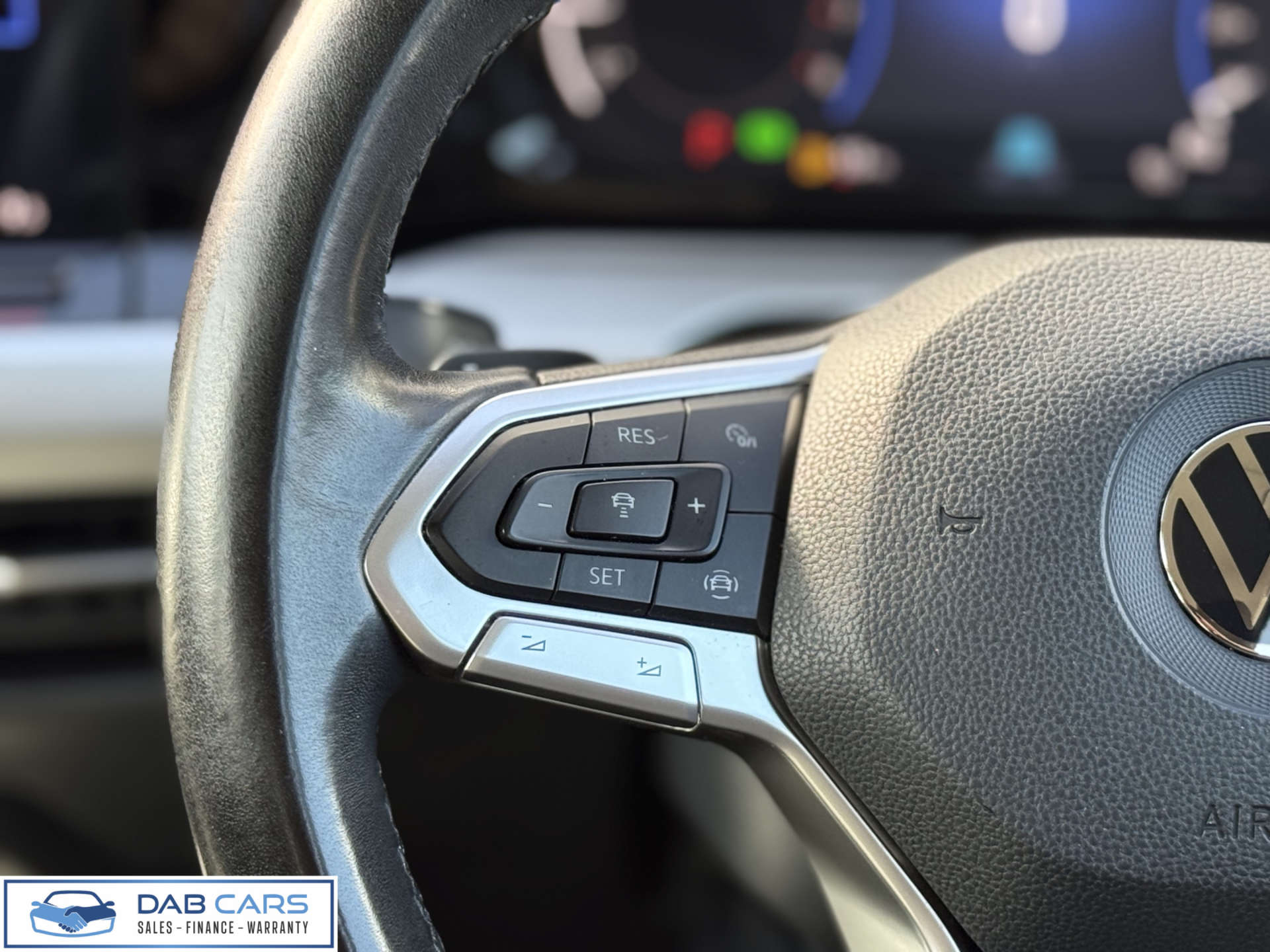 Volkswagen GOLF 1.5 Golf Life eTSI Semi-Auto 5dr #31