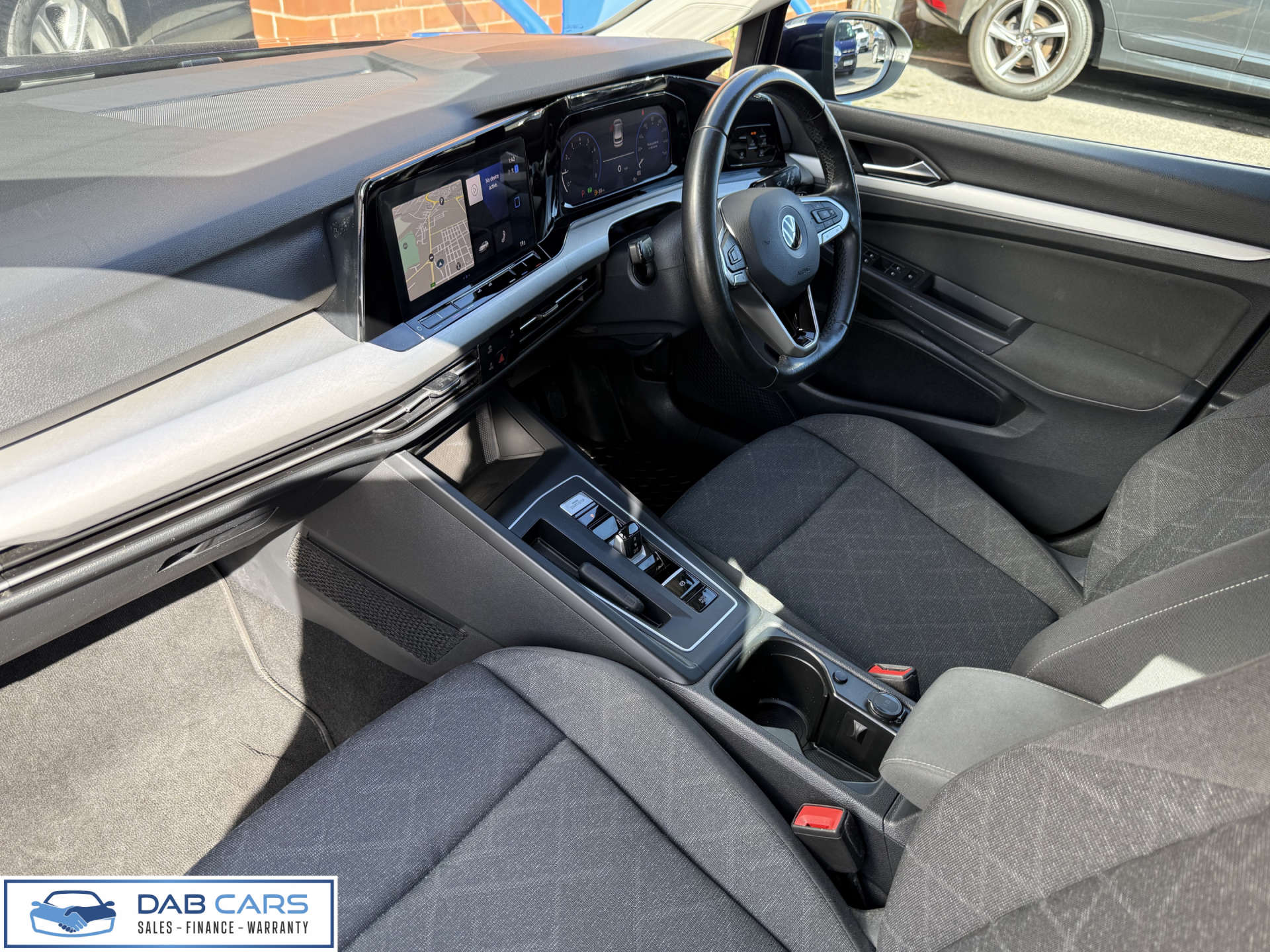 Volkswagen GOLF 1.5 Golf Life eTSI Semi-Auto 5dr #36