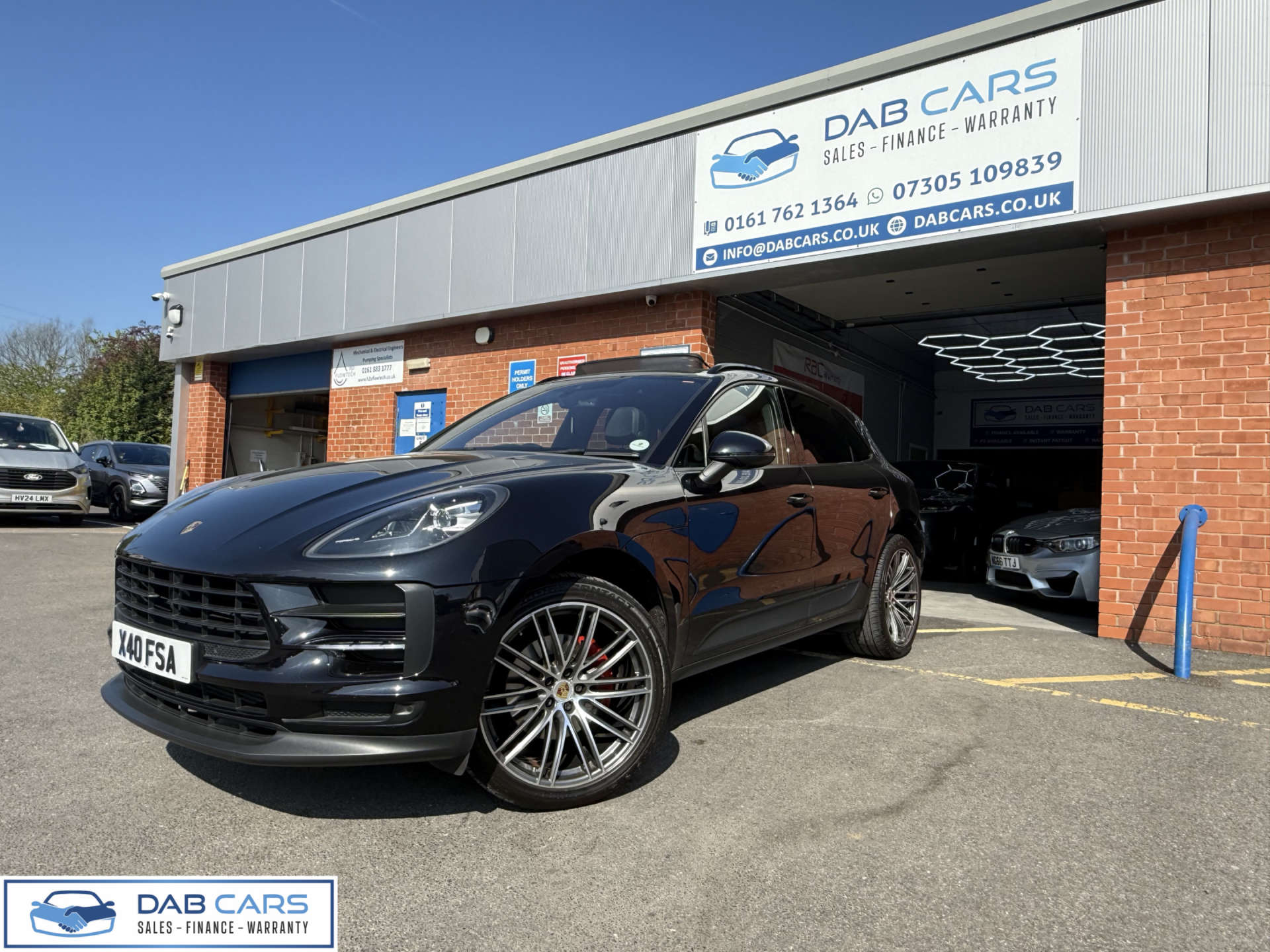 PORSCHE MACAN 2.0 Macan Semi-Auto 4WD 5dr #9
