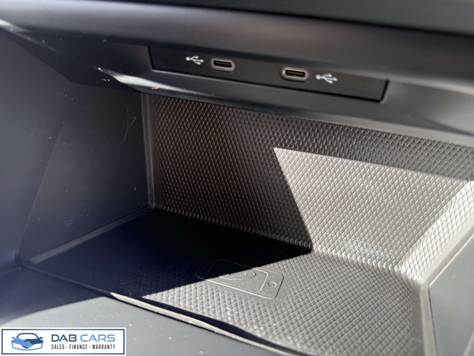 Volkswagen GOLF 1.5 Golf Life eTSI Semi-Auto 5dr #53