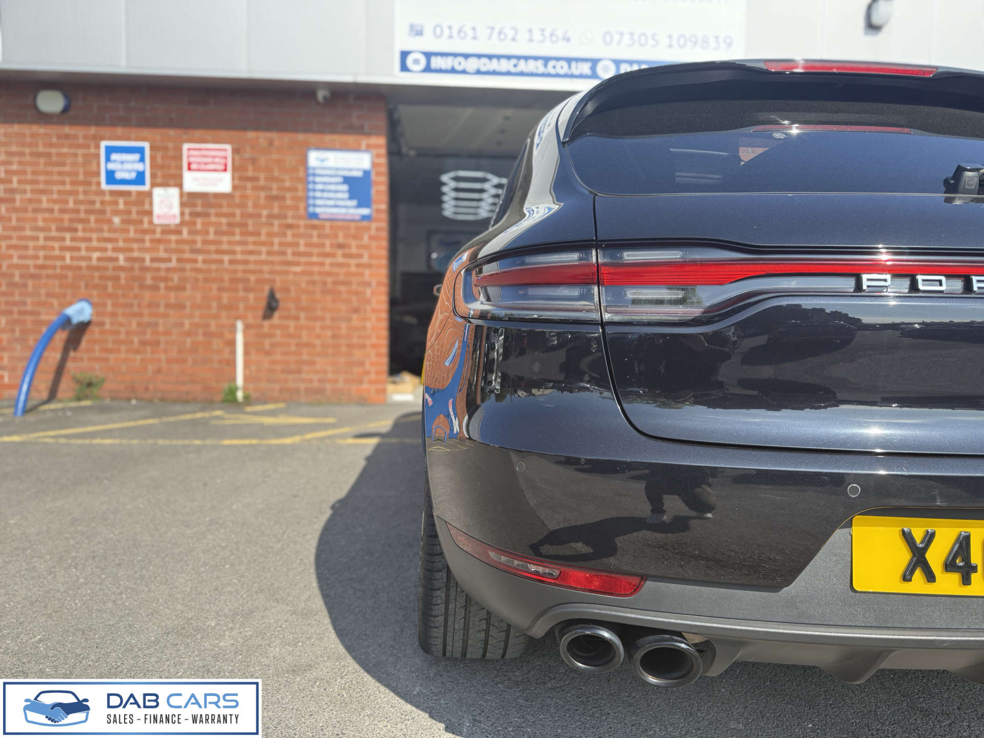 PORSCHE MACAN 2.0 Macan Semi-Auto 4WD 5dr #25
