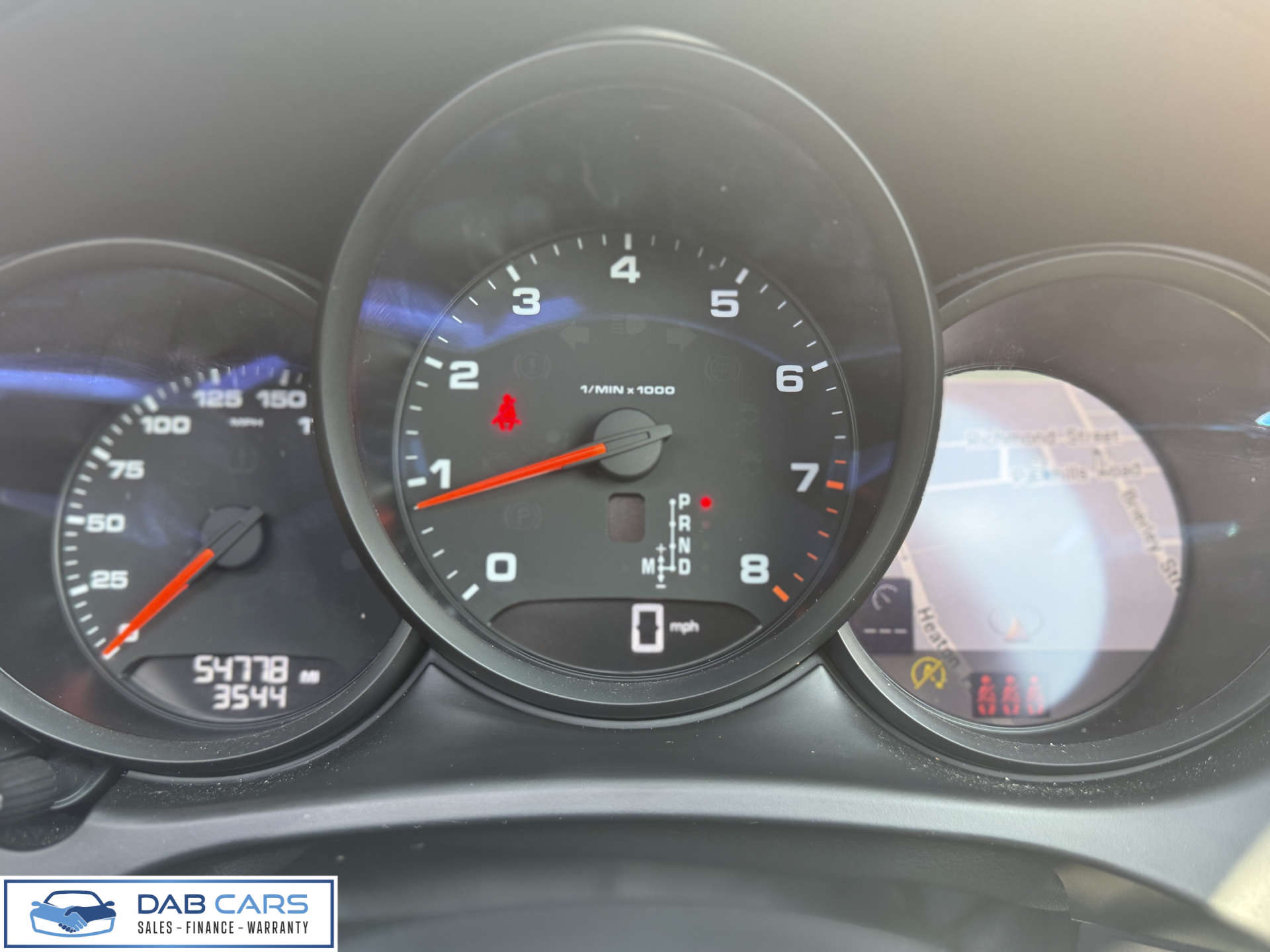 PORSCHE MACAN 2.0 Macan Semi-Auto 4WD 5dr #51