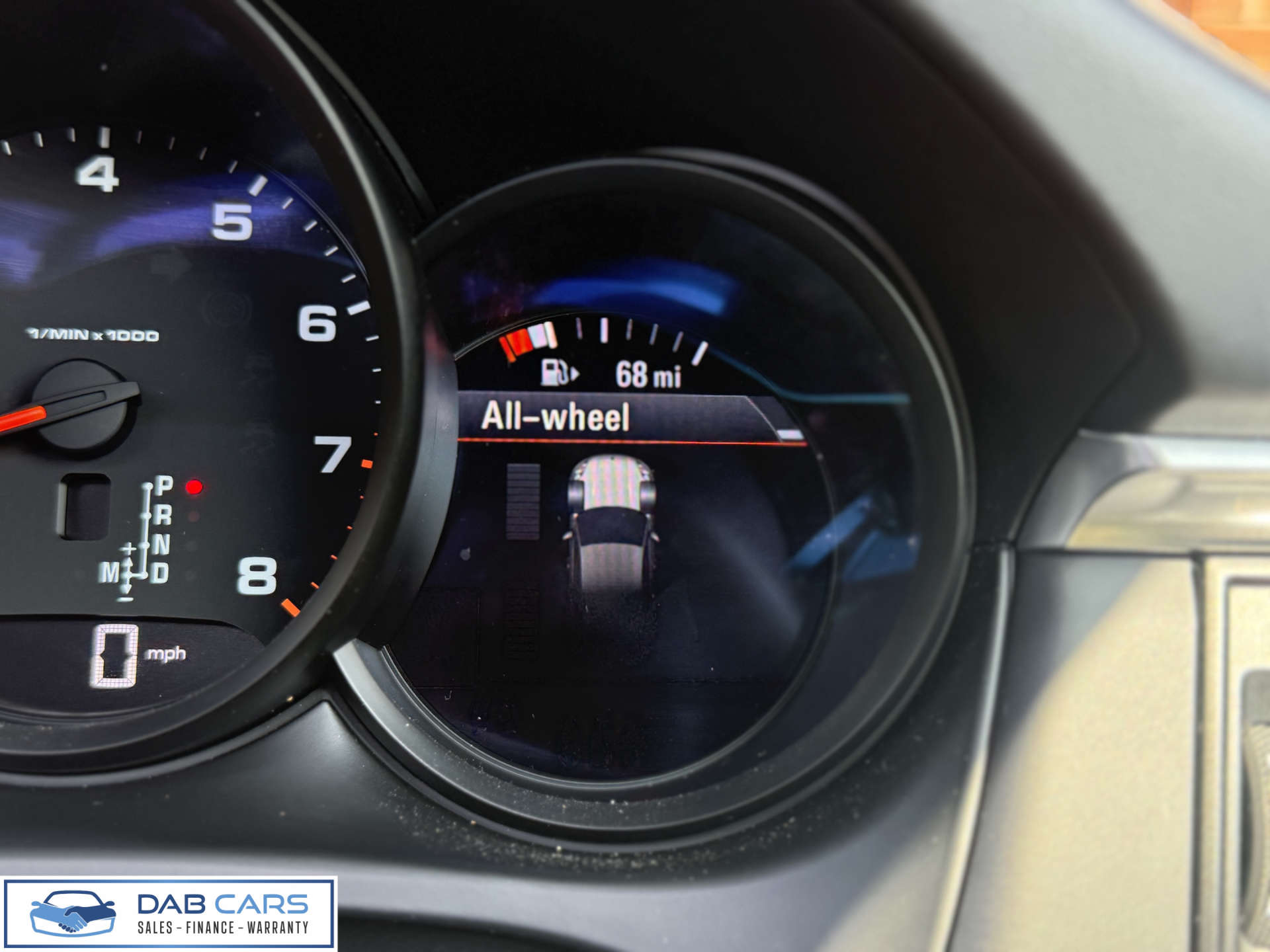 PORSCHE MACAN 2.0 Macan Semi-Auto 4WD 5dr #55