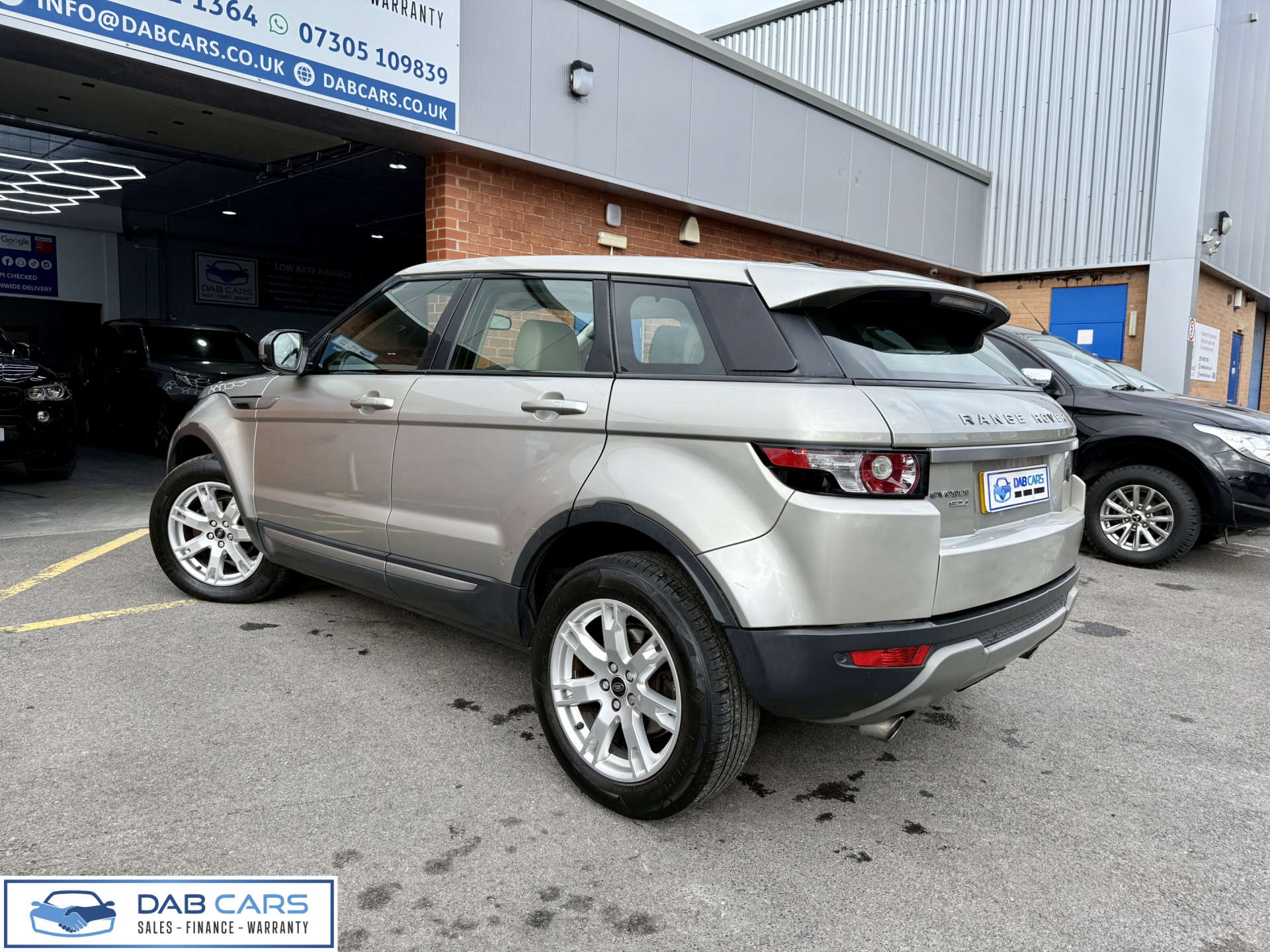 Land Rover Range Rover Evoque 2.2 Range Rover Evoque Pure Tech SD4 Auto 4WD 5dr #62