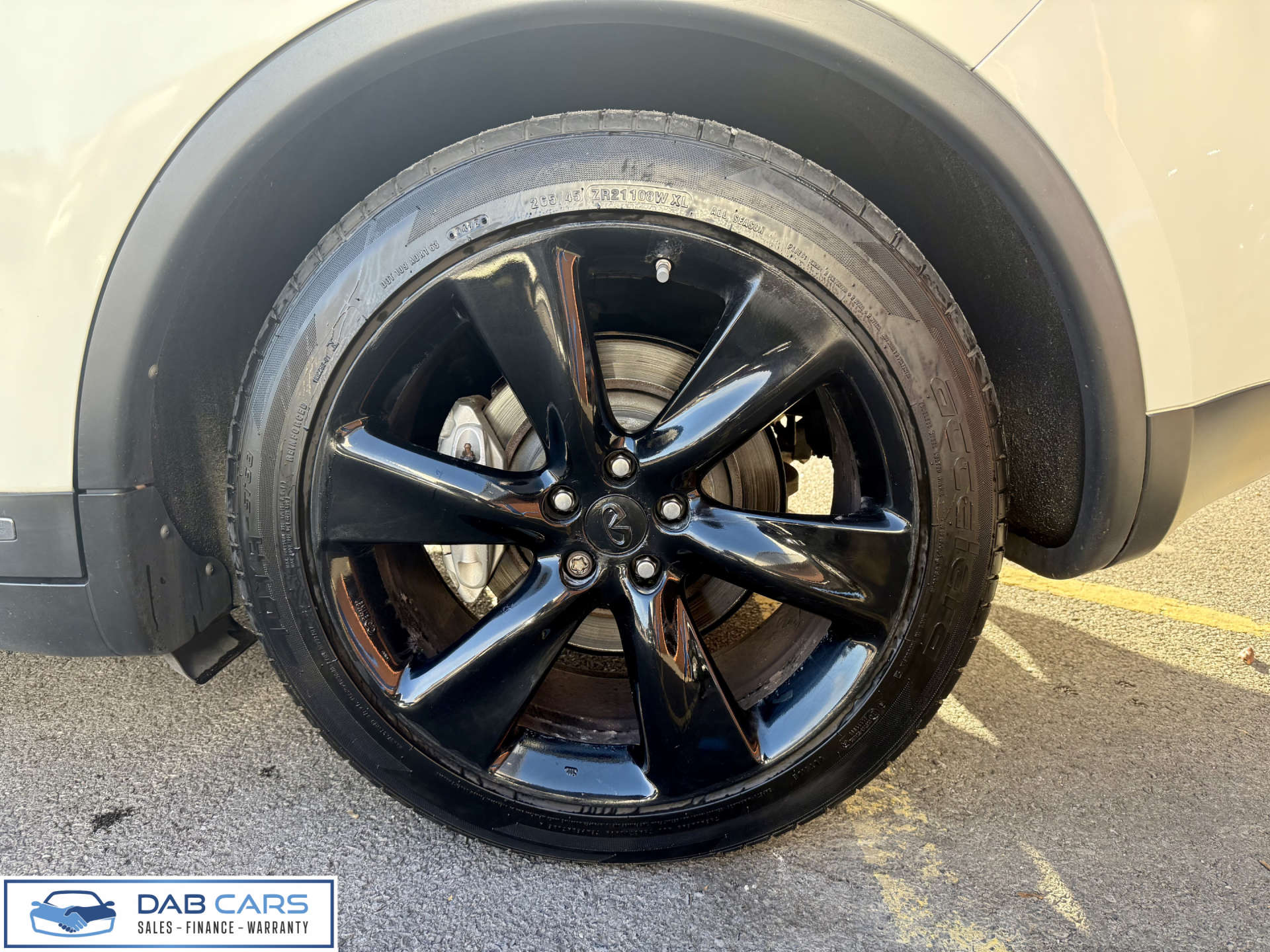 INFINITI QX70 3.0 QX70 S Premium D Auto 4WD 5dr #37