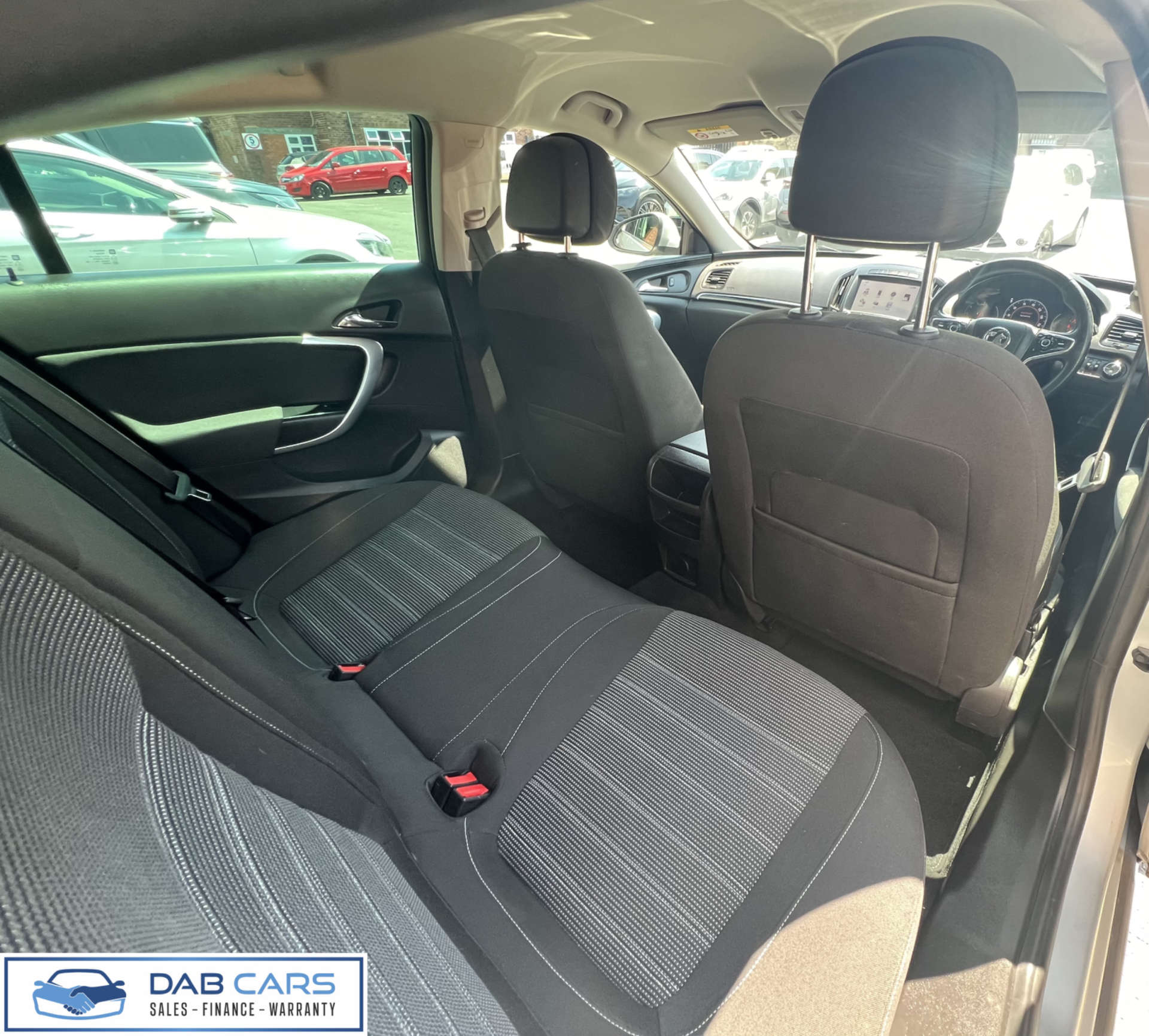 Vauxhall INSIGNIA 2.0 Insignia SRI Nav CDTI Auto 5dr #65