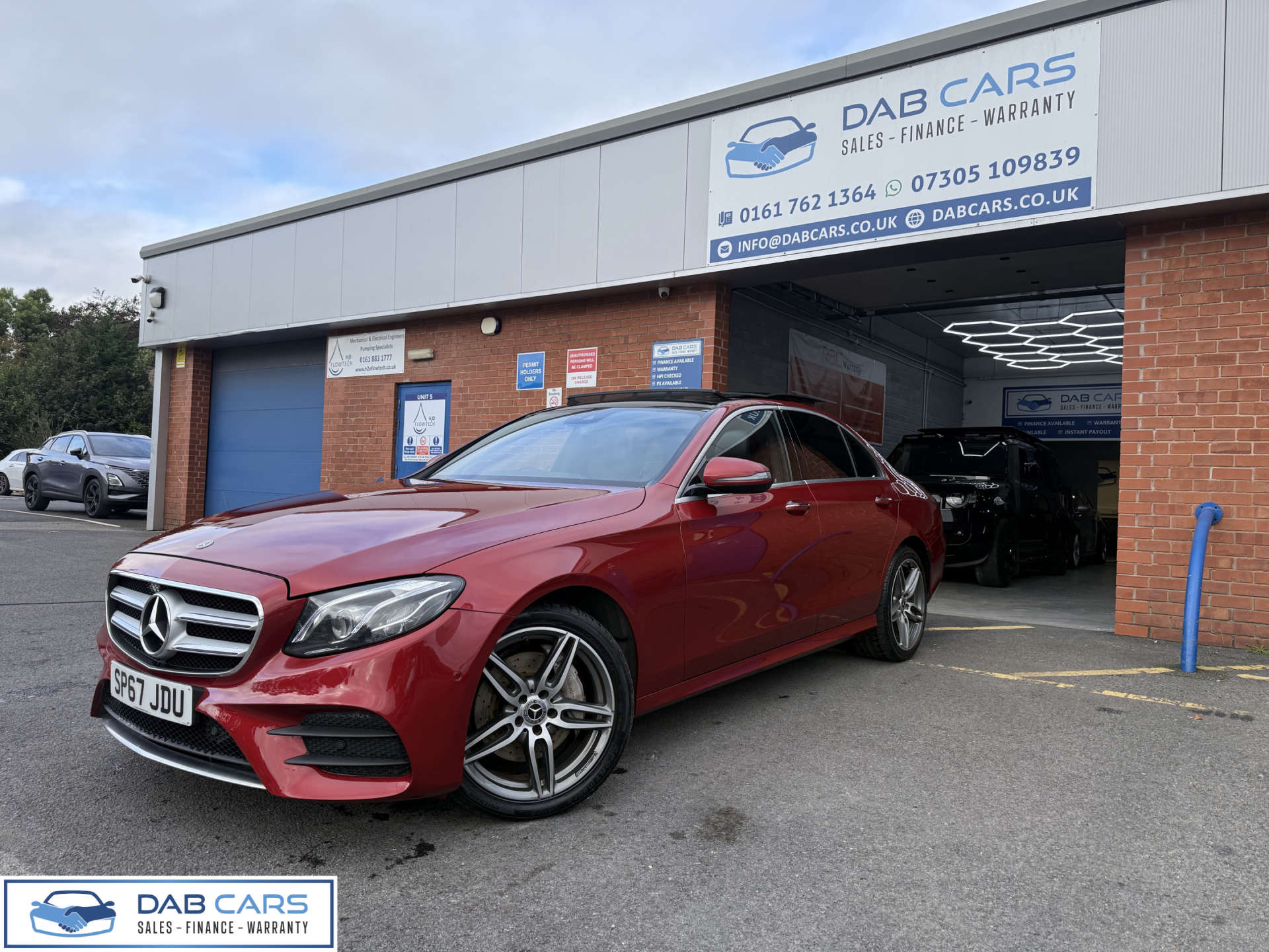 Mercedes-Benz E-CLASS 2.0 E 220 D AMG Line Premium+ 4Matic Auto 4WD 4dr #15