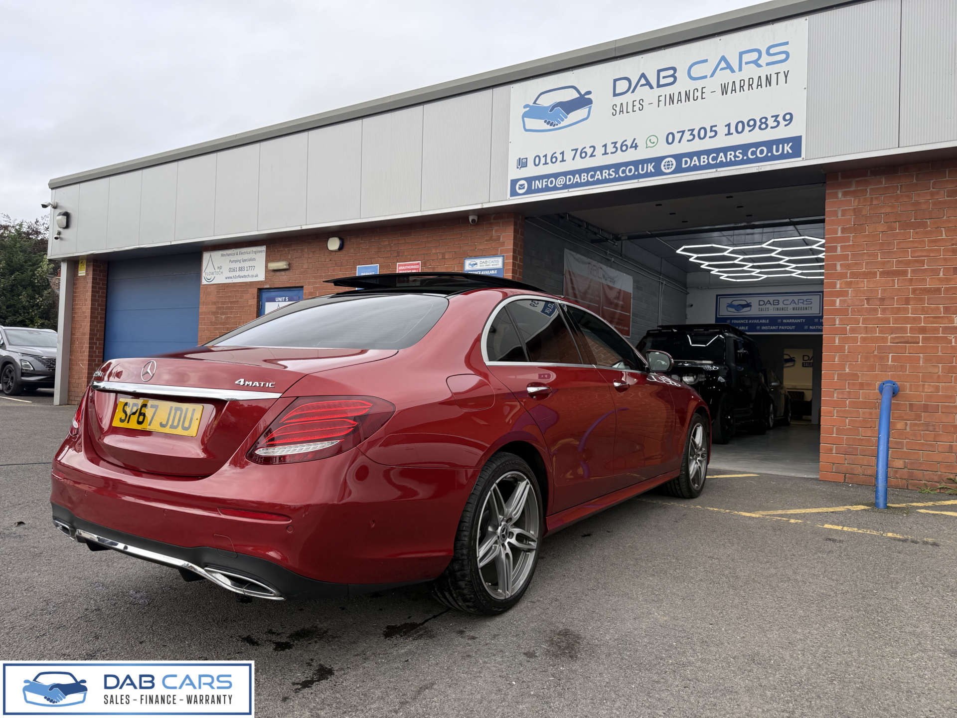 Mercedes-Benz E-CLASS 2.0 E 220 D AMG Line Premium+ 4Matic Auto 4WD 4dr #18