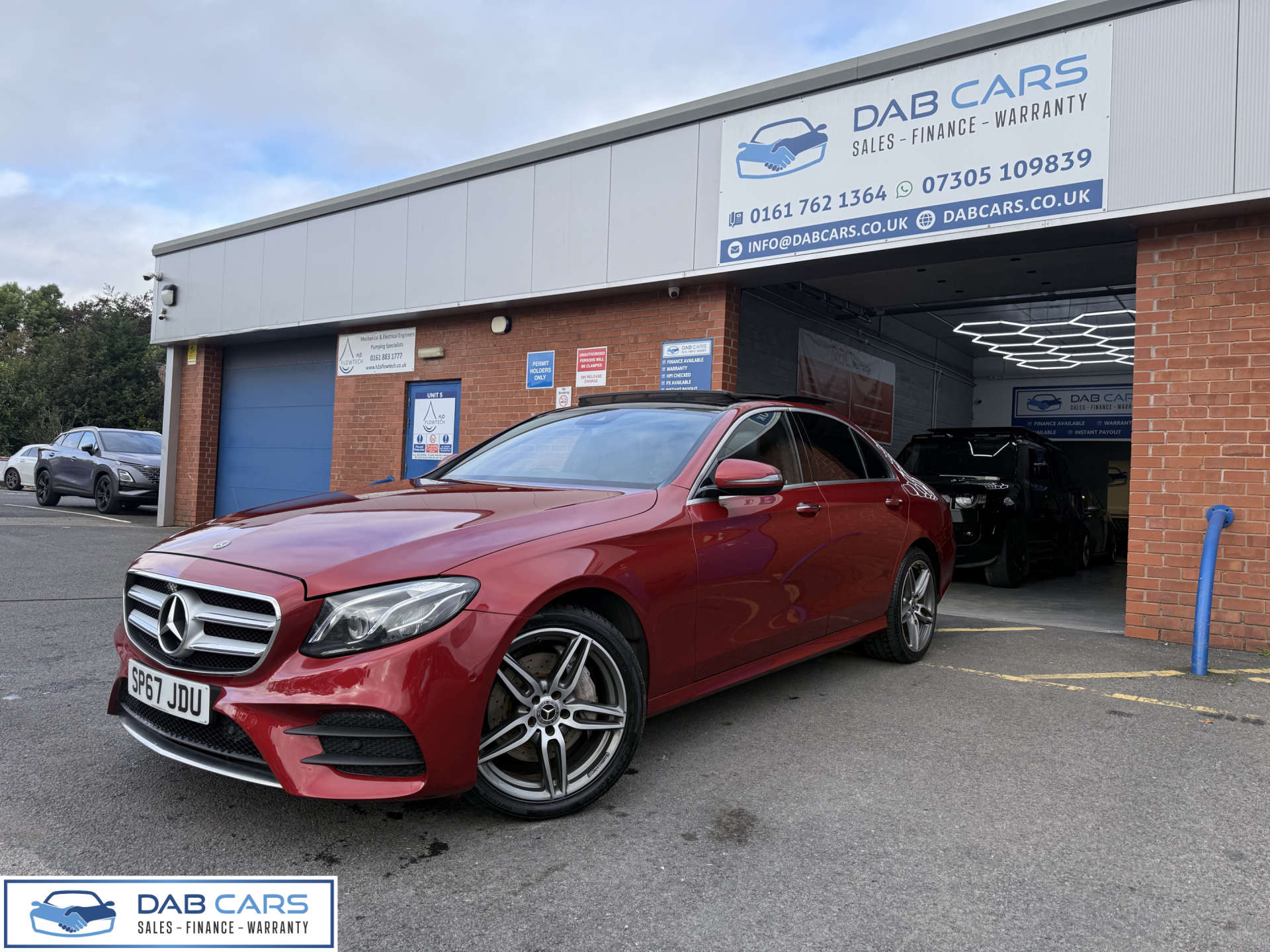 Mercedes-Benz E-CLASS 2.0 E 220 D AMG Line Premium+ 4Matic Auto 4WD 4dr #19