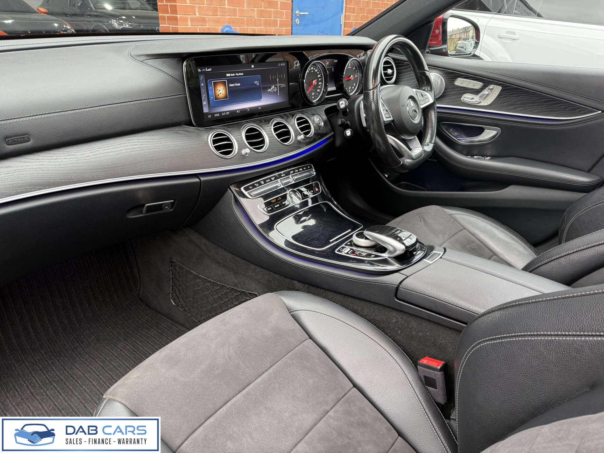 Mercedes-Benz E-CLASS 2.0 E 220 D AMG Line Premium+ 4Matic Auto 4WD 4dr #45