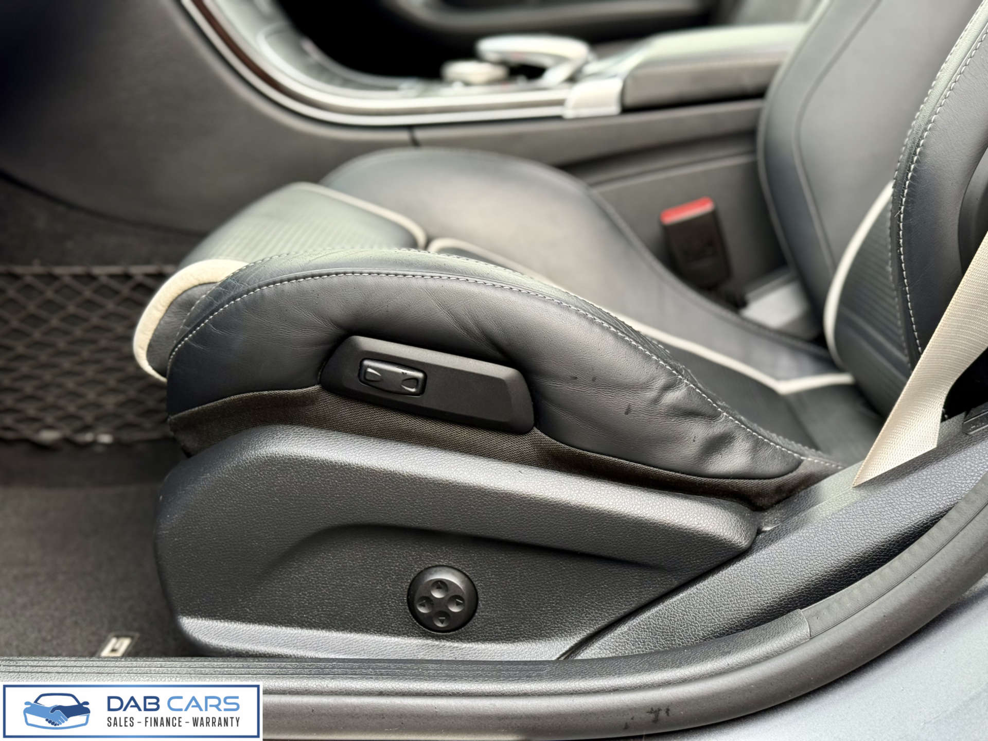 Mercedes-Benz C-CLASS 4.0 AMG C63 S Premium Auto 4dr #37