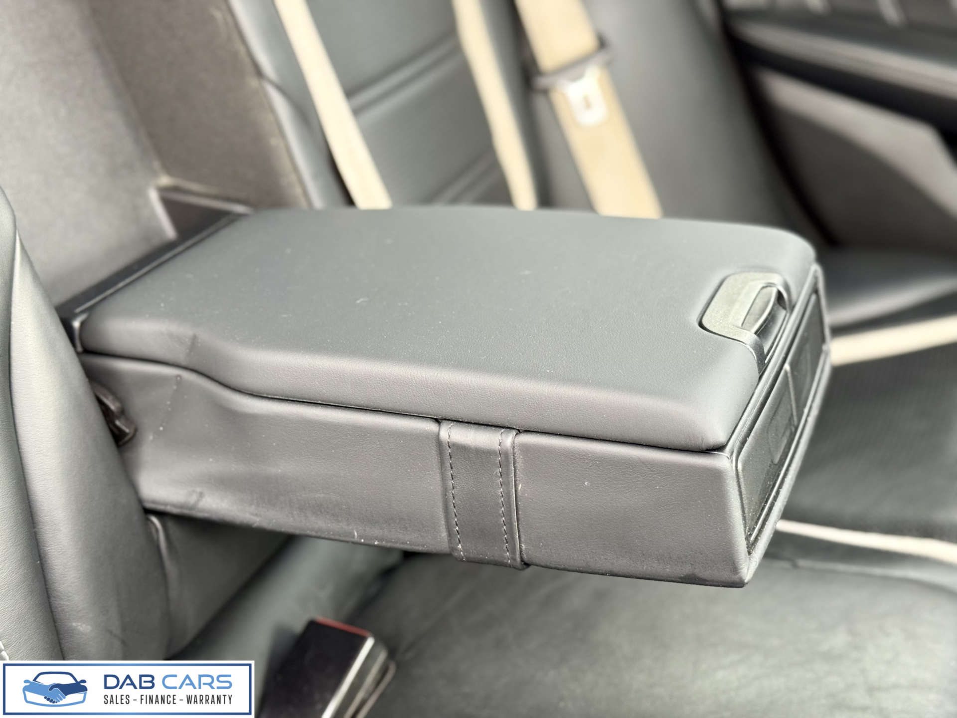 Mercedes-Benz C-CLASS 4.0 AMG C63 S Premium Auto 4dr #73