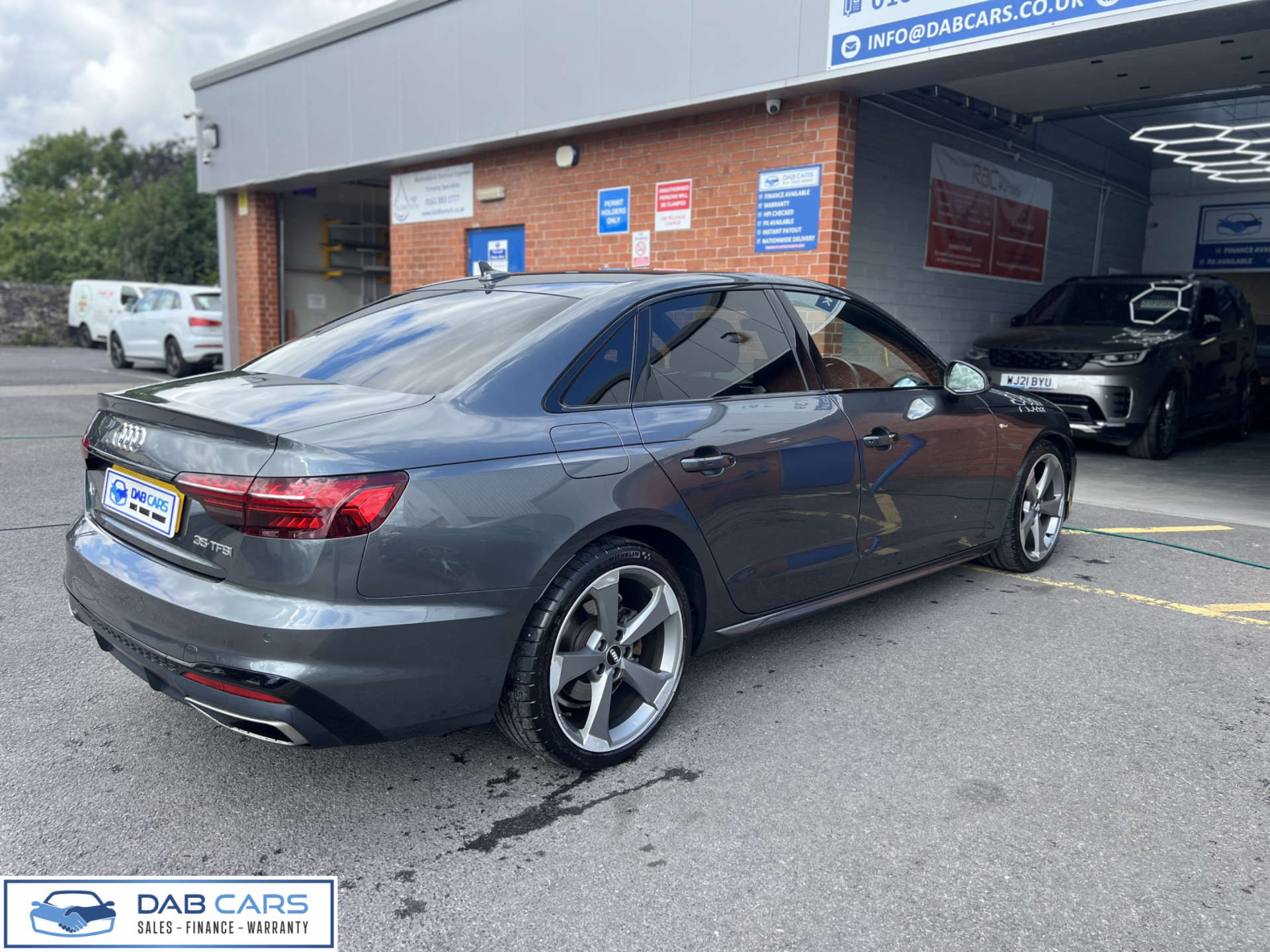 Audi A4 2.0 A4 Black Edition 35 TFSI Semi-Auto 4dr #65