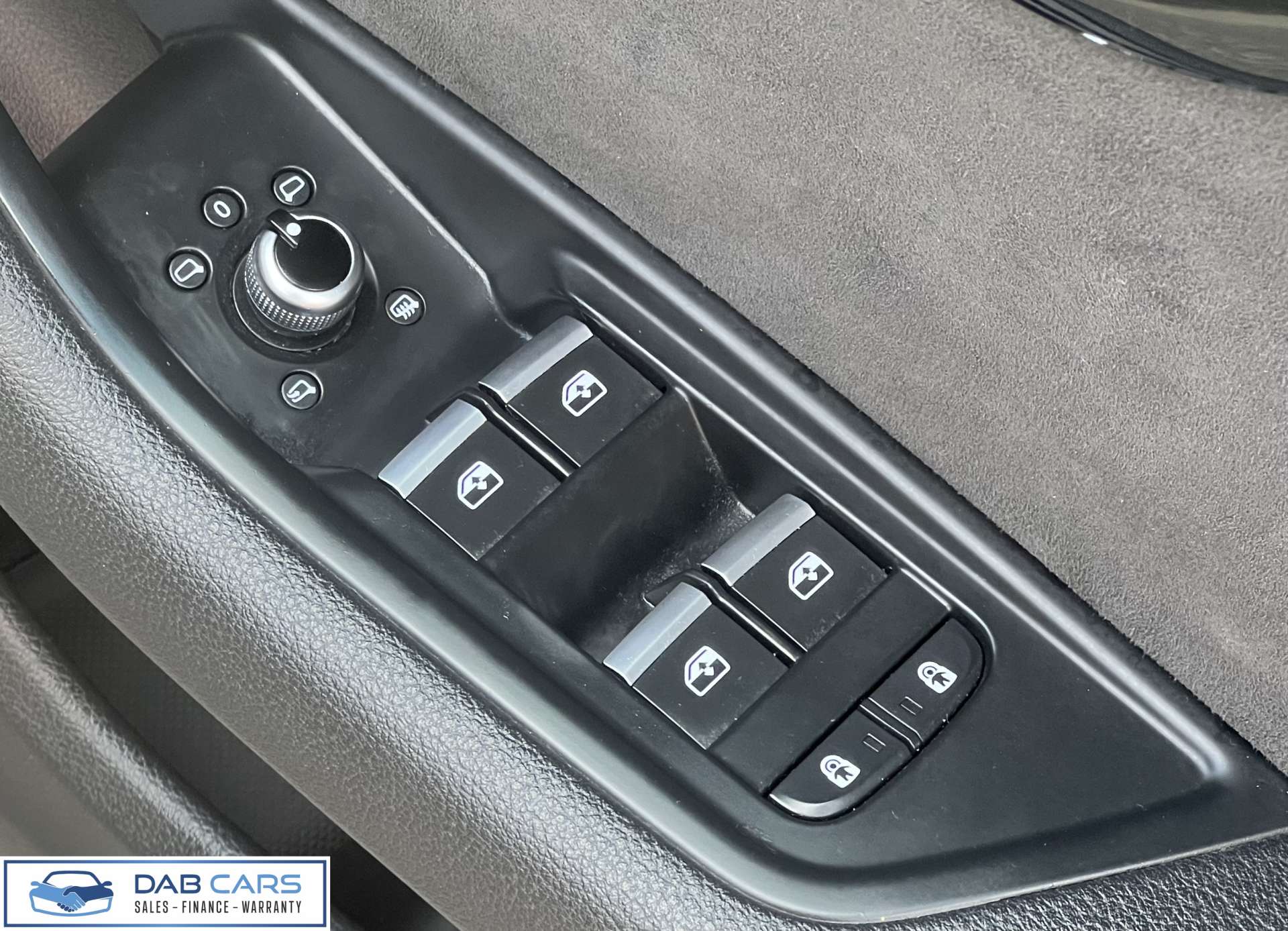 Audi A4 2.0 A4 Black Edition 35 TFSI Semi-Auto 4dr #12