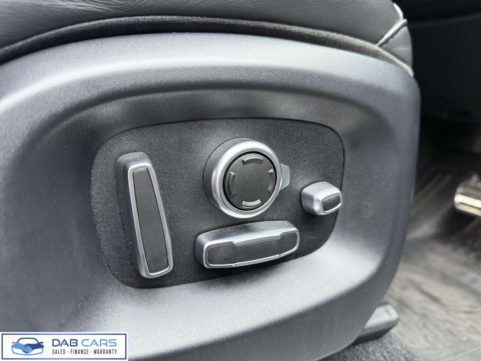 Land Rover RANGE ROVER SPORT 4.4 Range Rover Sport Autobiography Dynamic SDV8 Auto 4WD 5dr #29