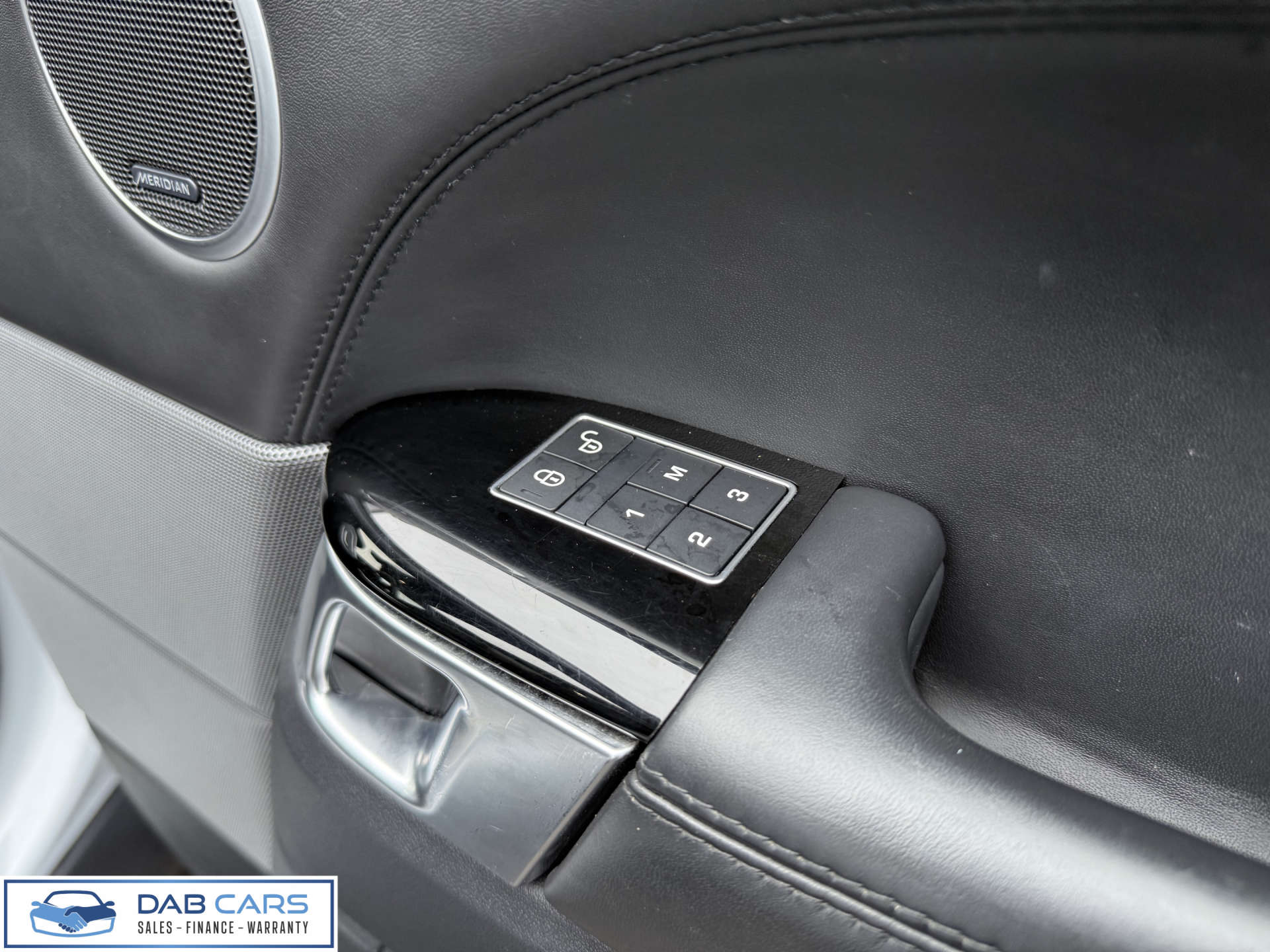 Land Rover RANGE ROVER SPORT 4.4 Range Rover Sport Autobiography Dynamic SDV8 Auto 4WD 5dr #31