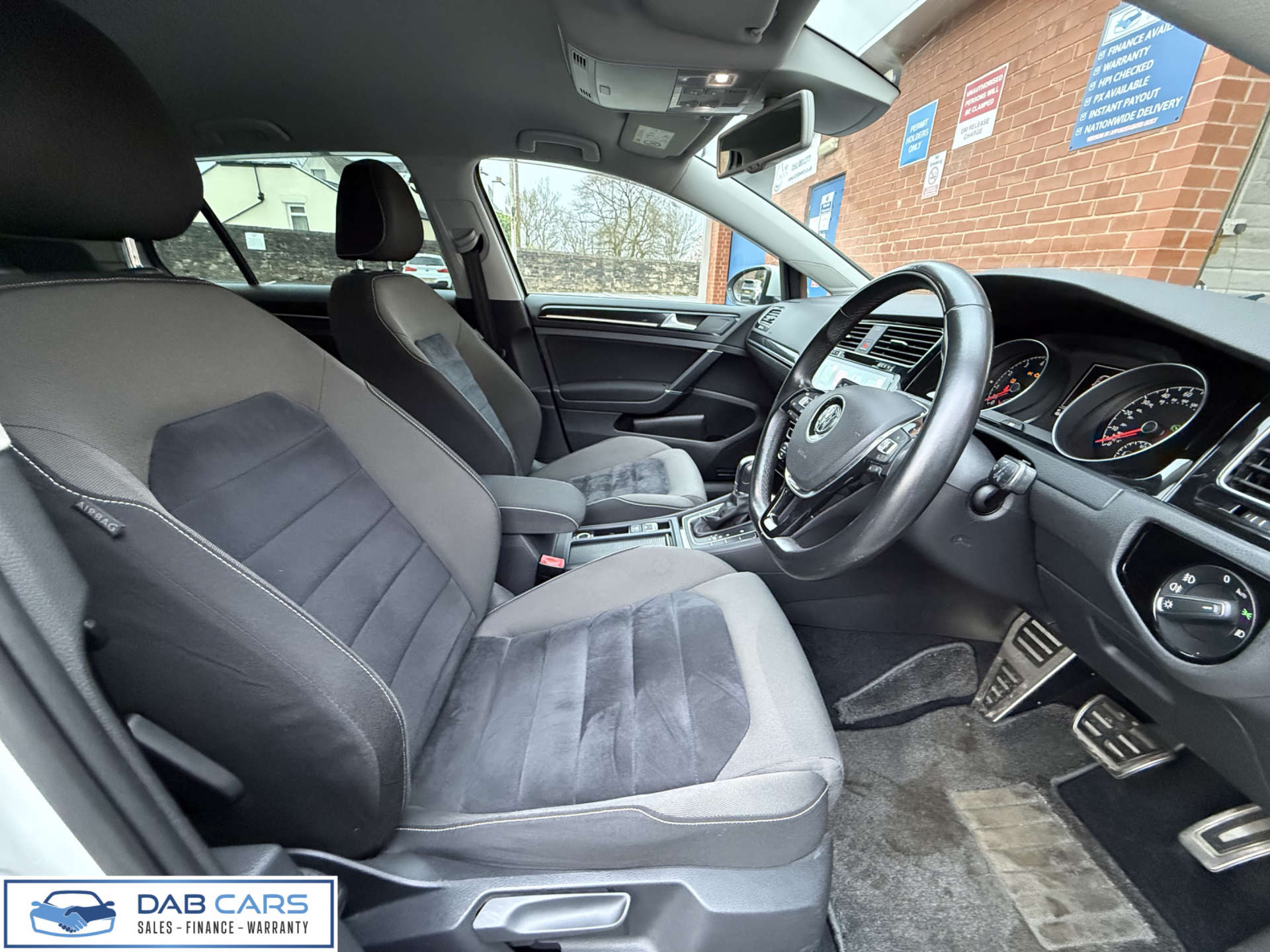 Volkswagen GOLF #25
