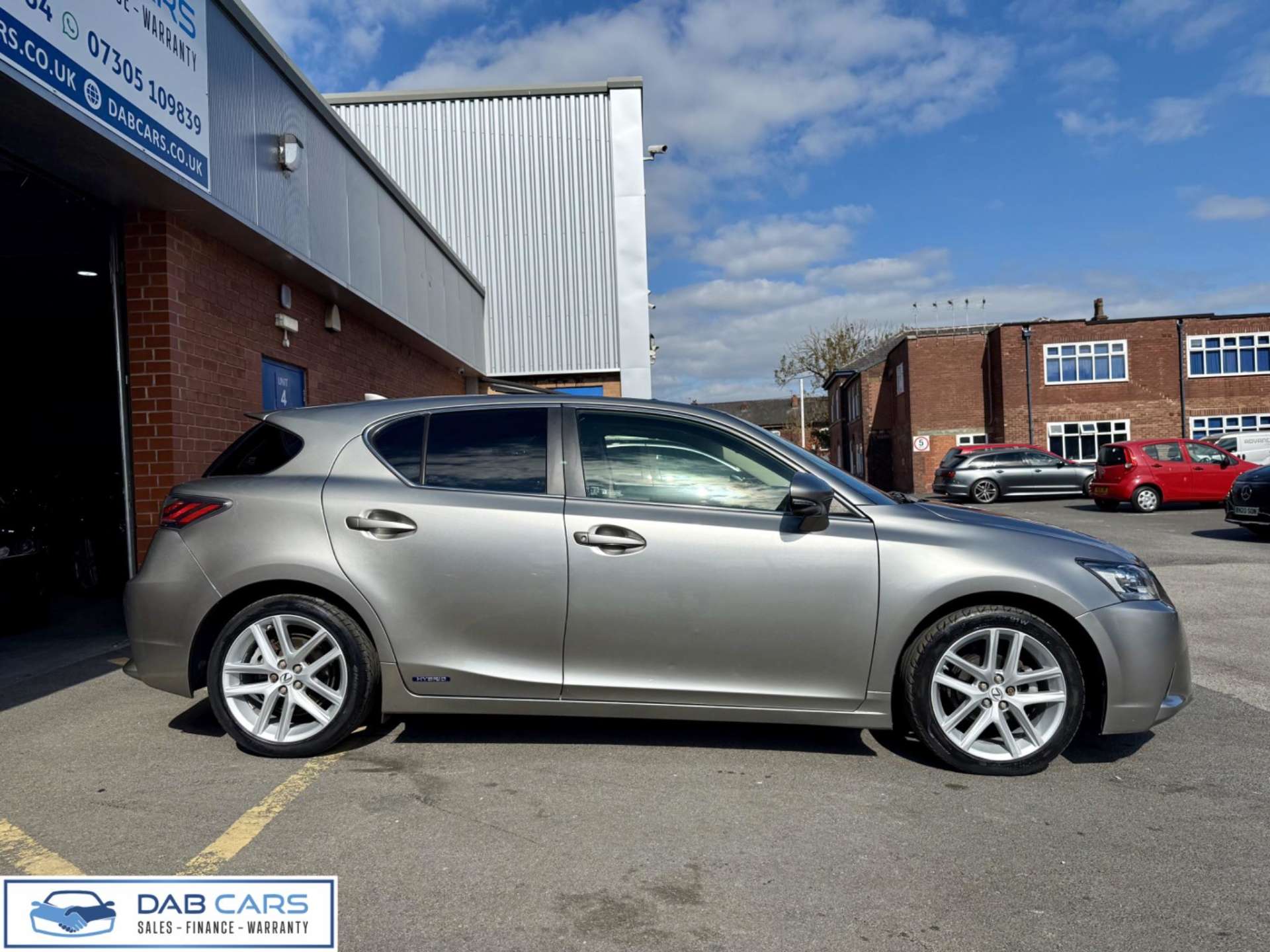 Lexus CT 1.8 200h Premier CVT Euro 6 (s/s) 5dr #48