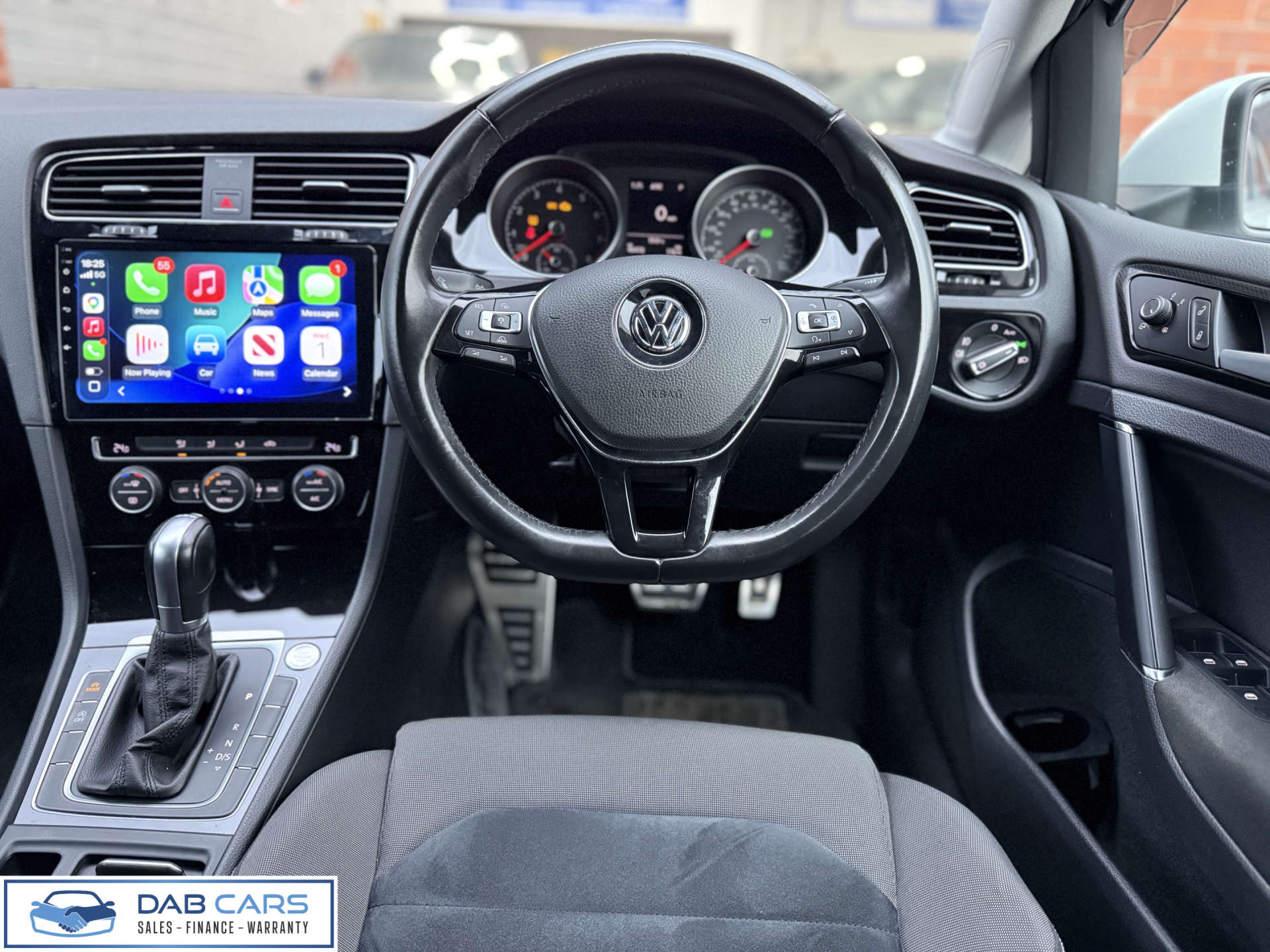 Volkswagen GOLF #40