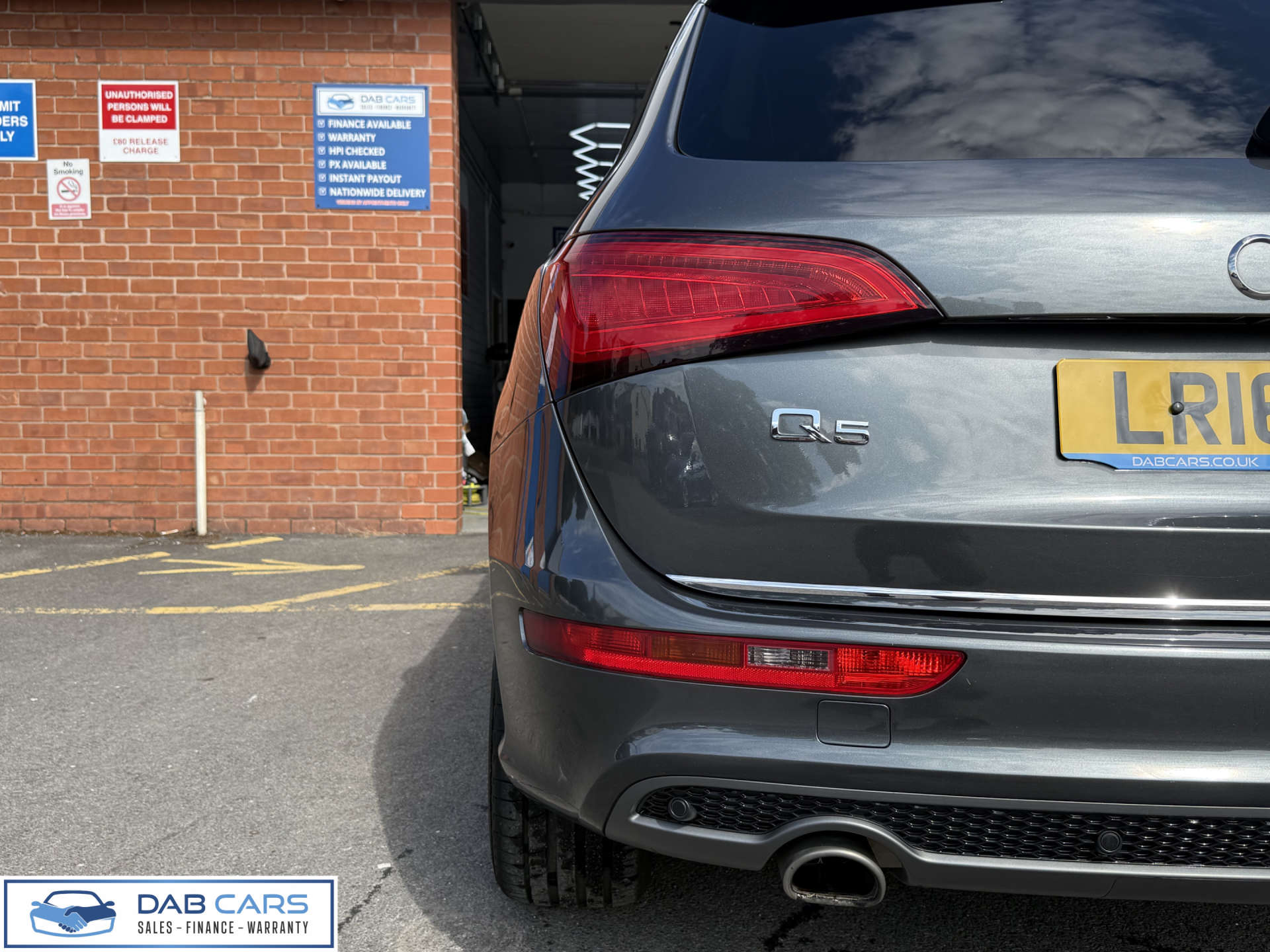 Audi Q5 2.0 Q5 S Line+ TDI Quattro Auto 4WD 5dr #18