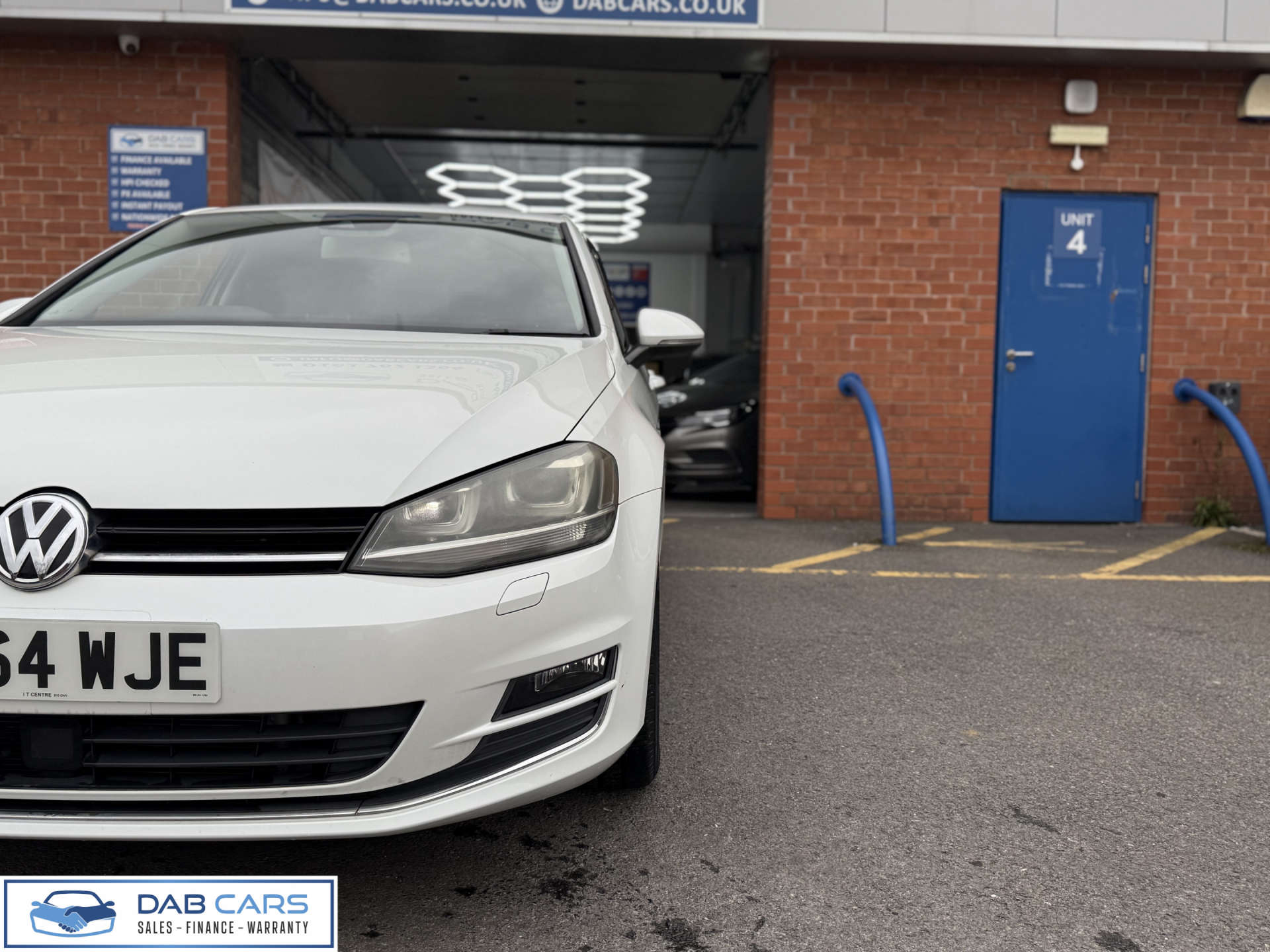 Volkswagen GOLF #48