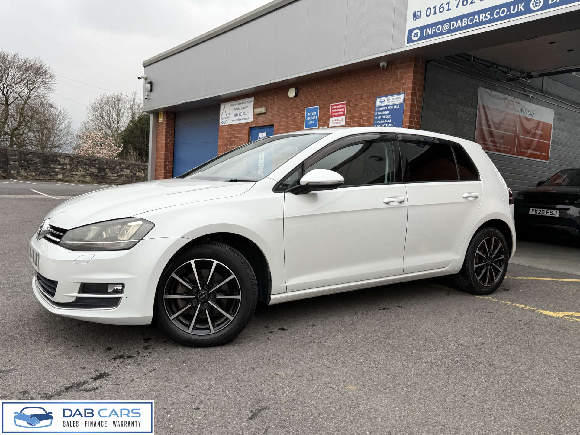 Volkswagen GOLF #61