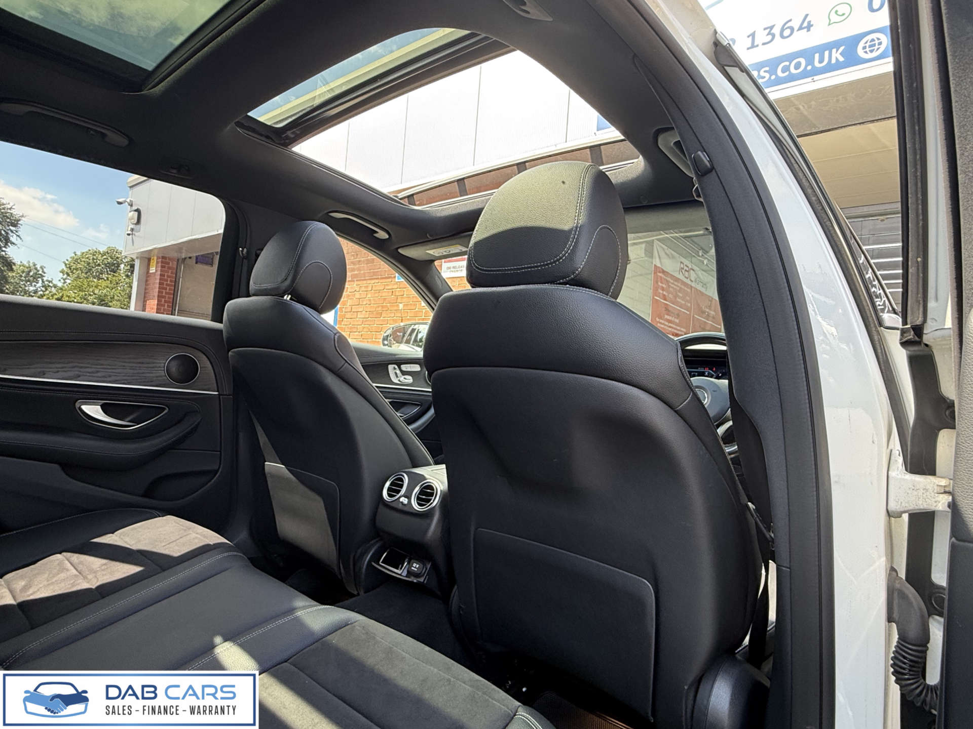 Mercedes-Benz E-CLASS 2.0 E 220 D AMG Line Premium 4Matic Auto 4WD 5dr #23