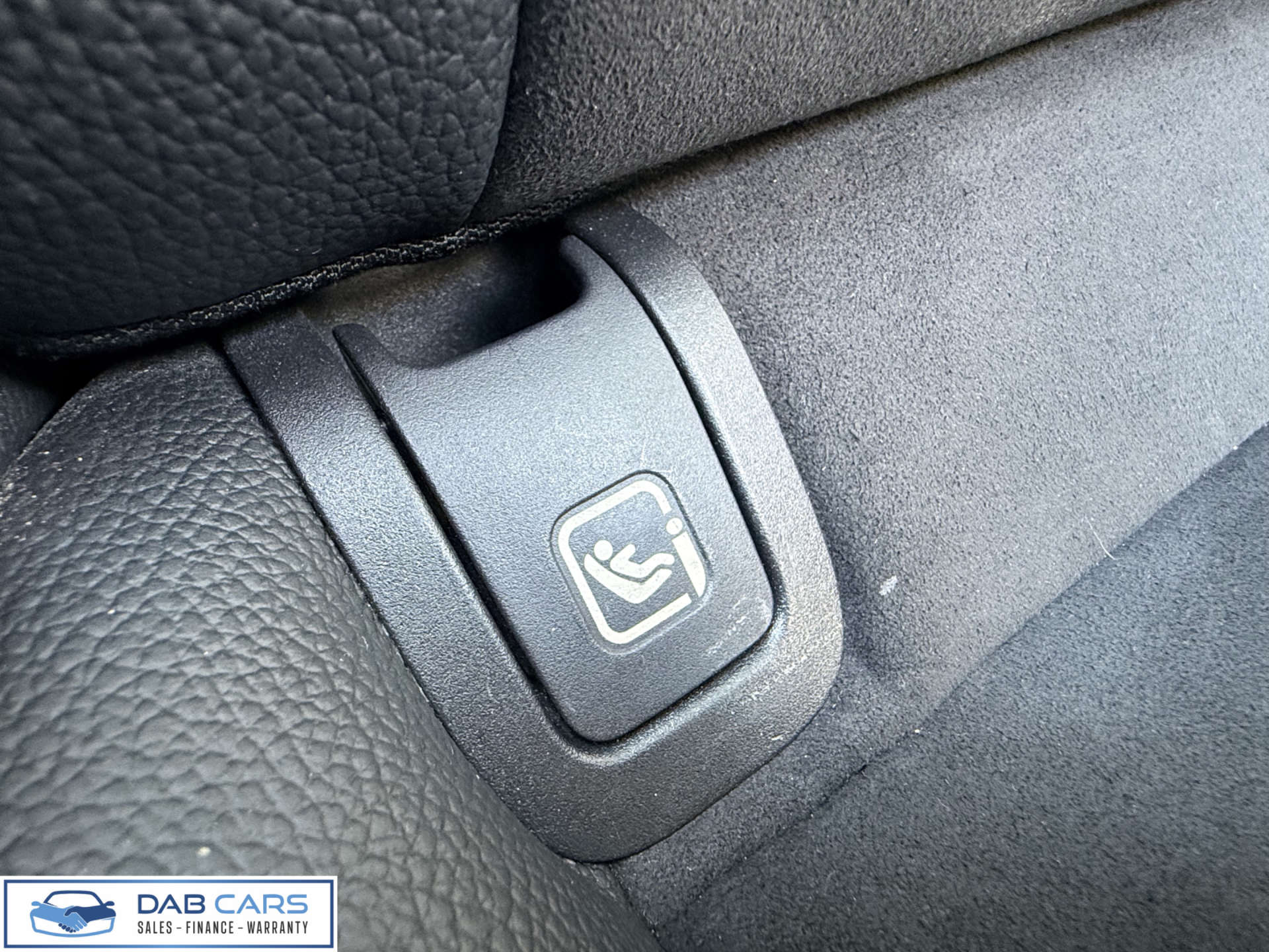 Mercedes-Benz E-CLASS 2.0 E 220 D AMG Line Premium 4Matic Auto 4WD 5dr #27