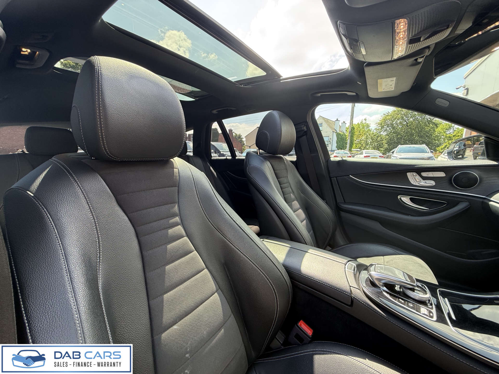 Mercedes-Benz E-CLASS 2.0 E 220 D AMG Line Premium 4Matic Auto 4WD 5dr #31