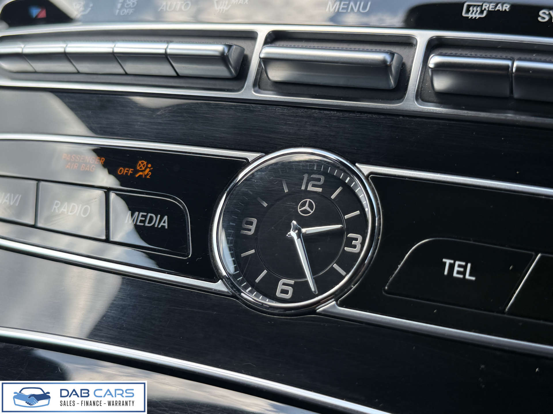 Mercedes-Benz E-CLASS 2.0 E 220 D AMG Line Premium 4Matic Auto 4WD 5dr #52