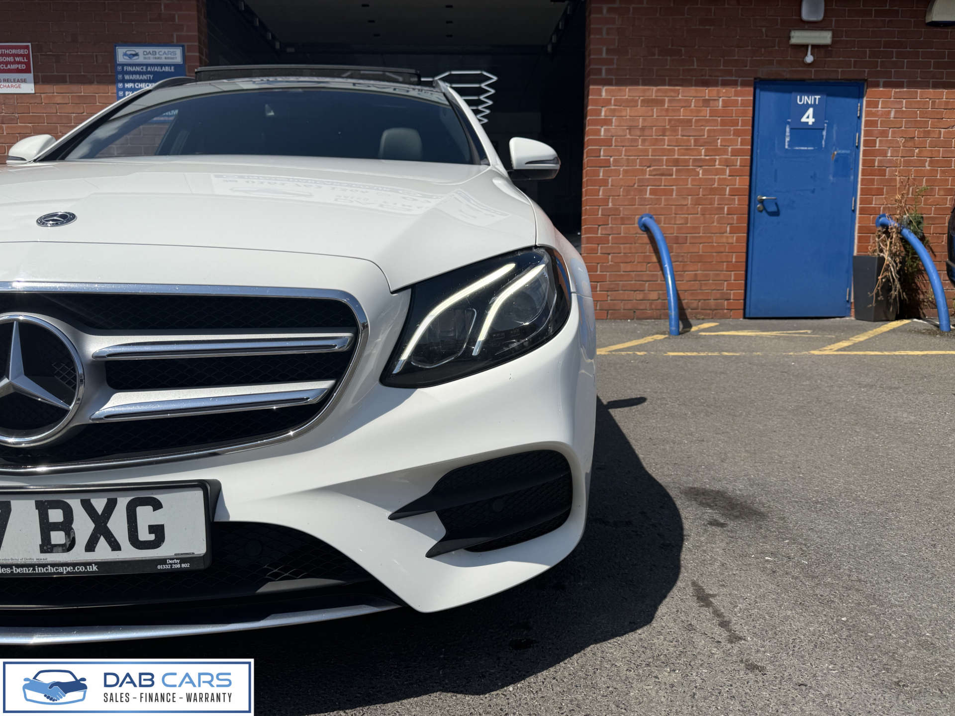 Mercedes-Benz E-CLASS 2.0 E 220 D AMG Line Premium 4Matic Auto 4WD 5dr #60