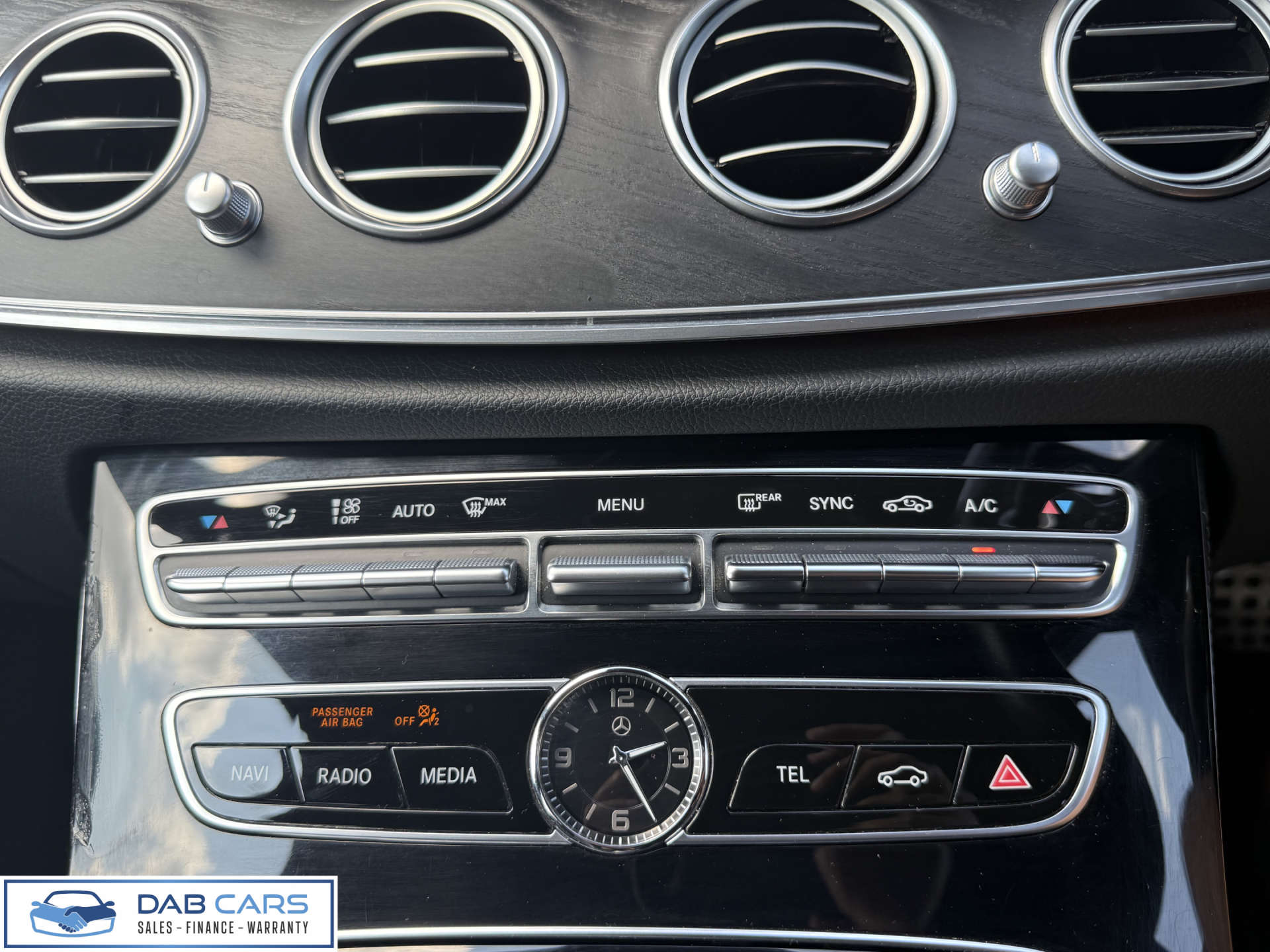 Mercedes-Benz E-CLASS 2.0 E 220 D AMG Line Premium 4Matic Auto 4WD 5dr #69