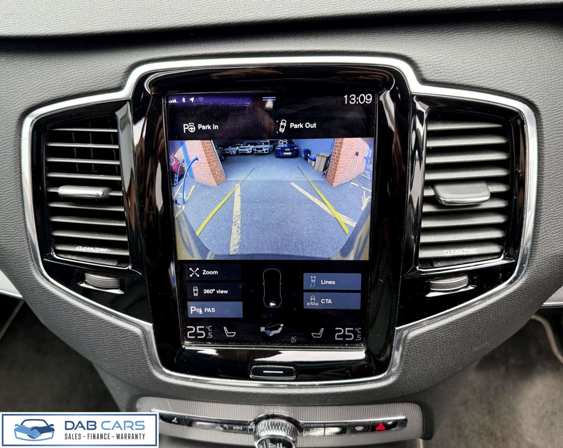 Volvo XC90 2.0 D5 R-Design Geartronic 4WD Euro 6 (s/s) 5dr #31