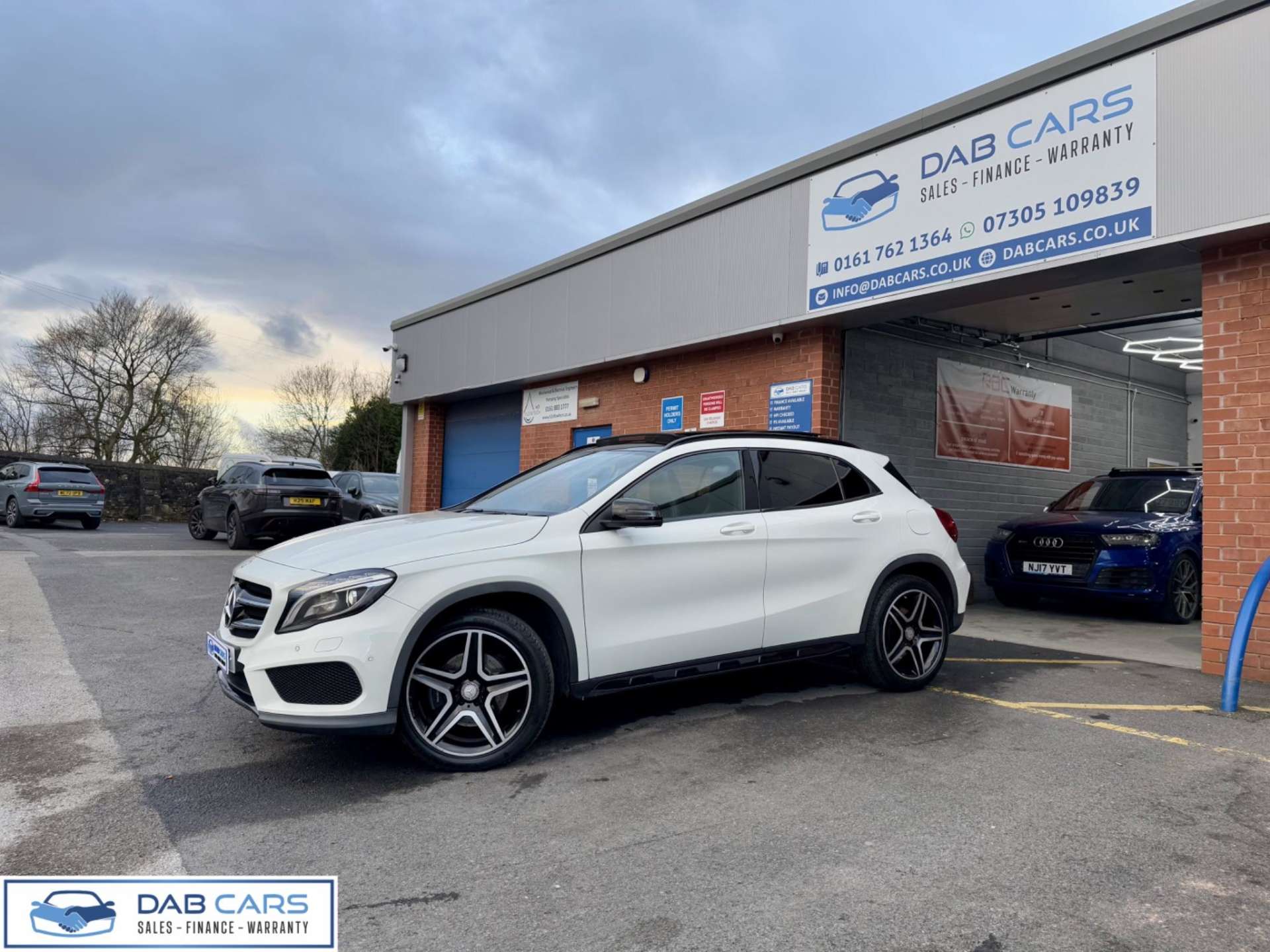 Mercedes-Benz GLA 2.1 GLA220d AMG Line (Premium Plus) 7G-DCT 4MATIC Euro 6 (s/s) 5dr #1