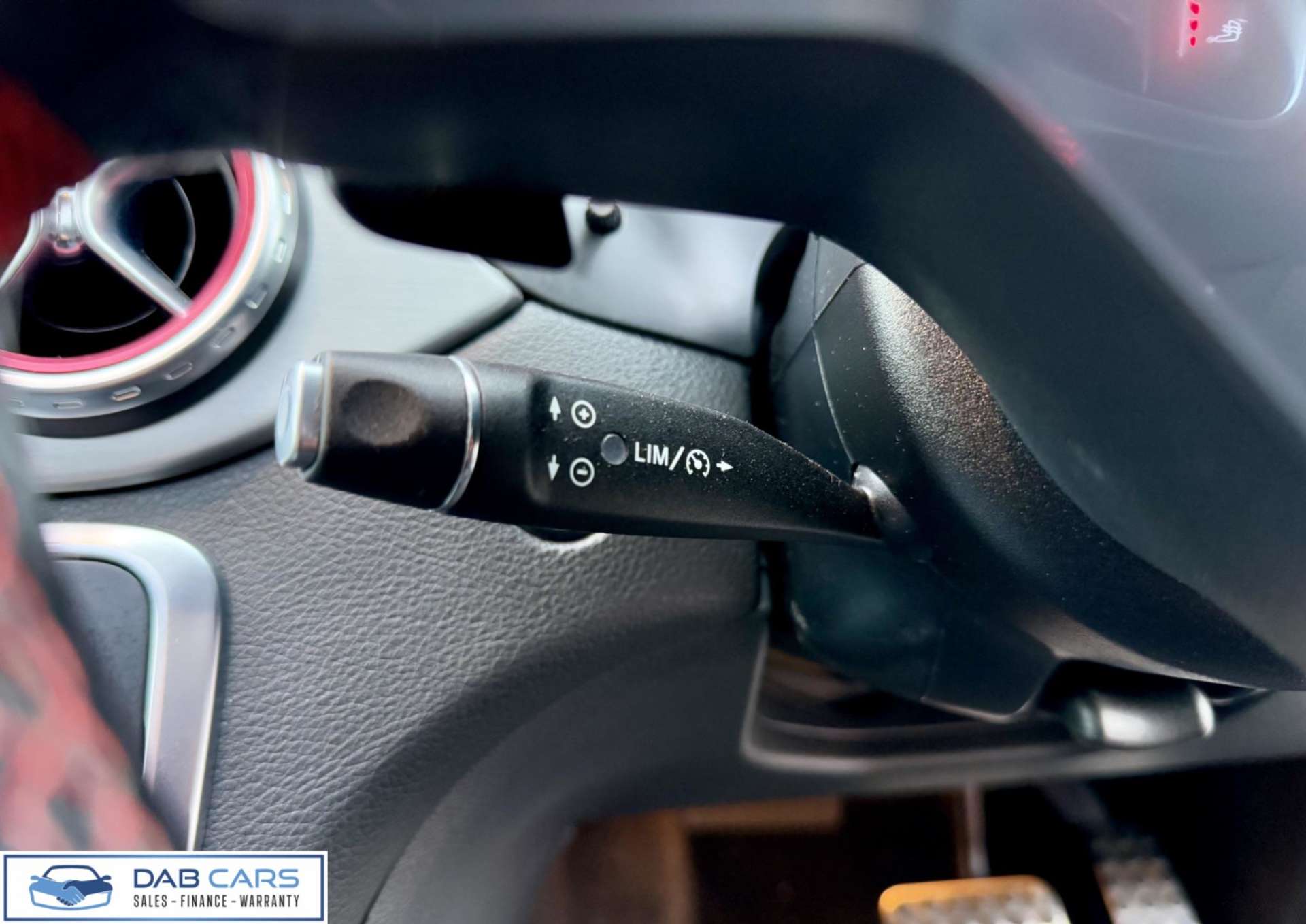 Mercedes-Benz GLA 2.1 GLA220d AMG Line (Premium Plus) 7G-DCT 4MATIC Euro 6 (s/s) 5dr #10