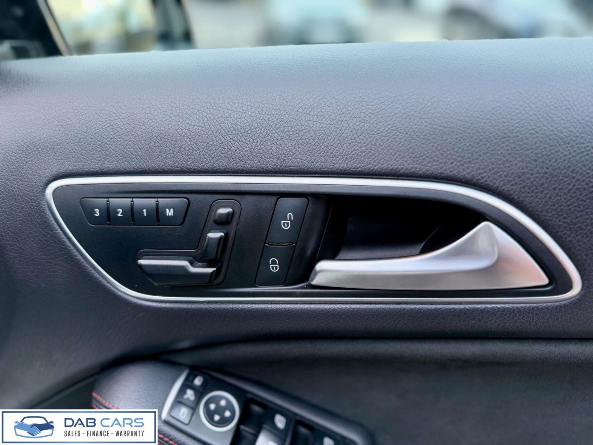 Mercedes-Benz GLA 2.1 GLA220d AMG Line (Premium Plus) 7G-DCT 4MATIC Euro 6 (s/s) 5dr #11