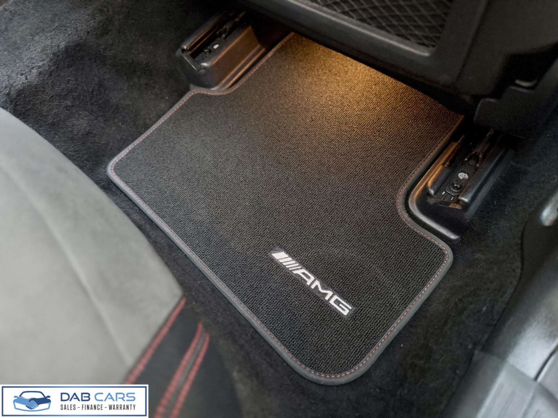 Mercedes-Benz GLA 2.1 GLA220d AMG Line (Premium Plus) 7G-DCT 4MATIC Euro 6 (s/s) 5dr #18