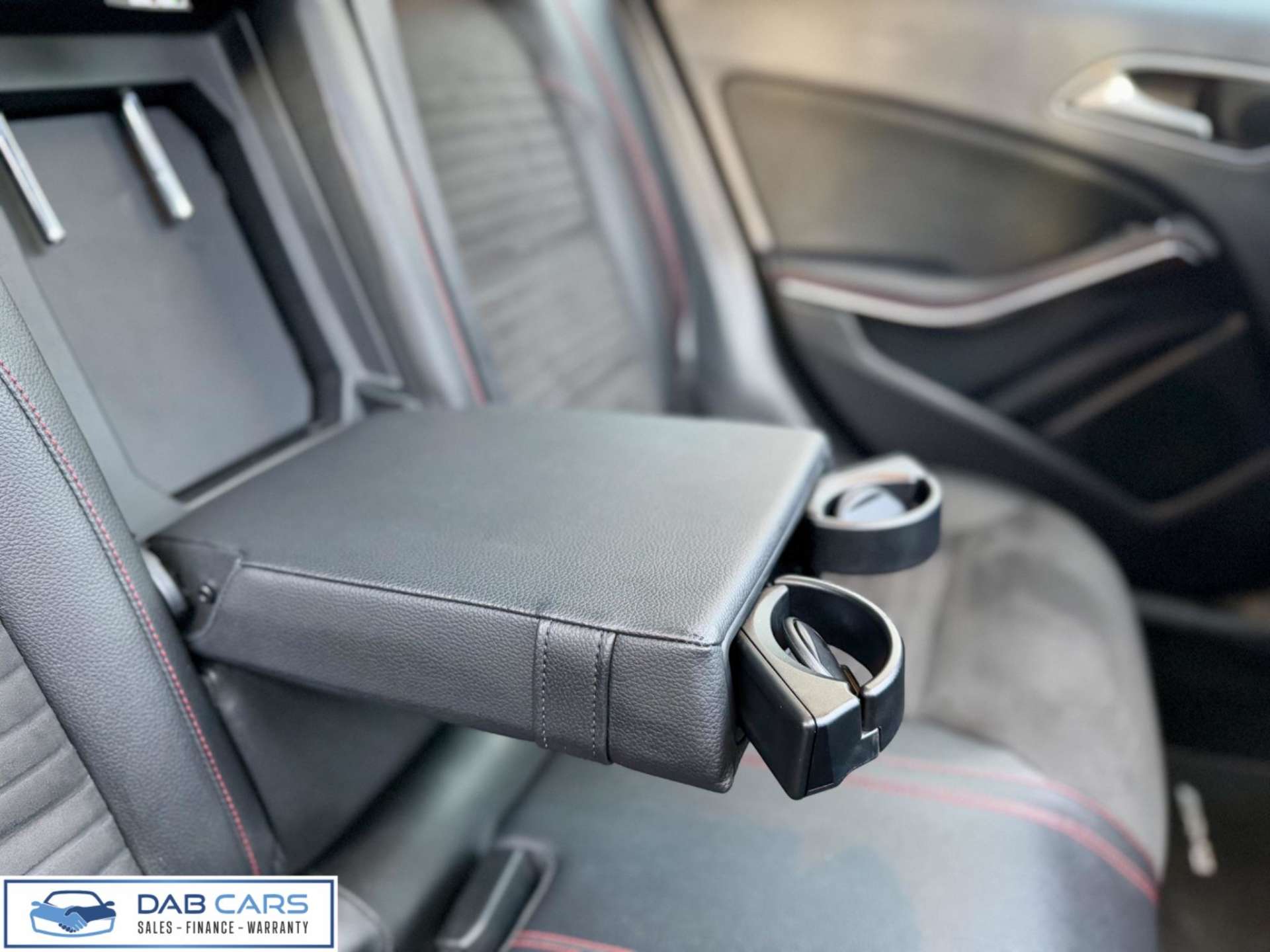 Mercedes-Benz GLA 2.1 GLA220d AMG Line (Premium Plus) 7G-DCT 4MATIC Euro 6 (s/s) 5dr #19