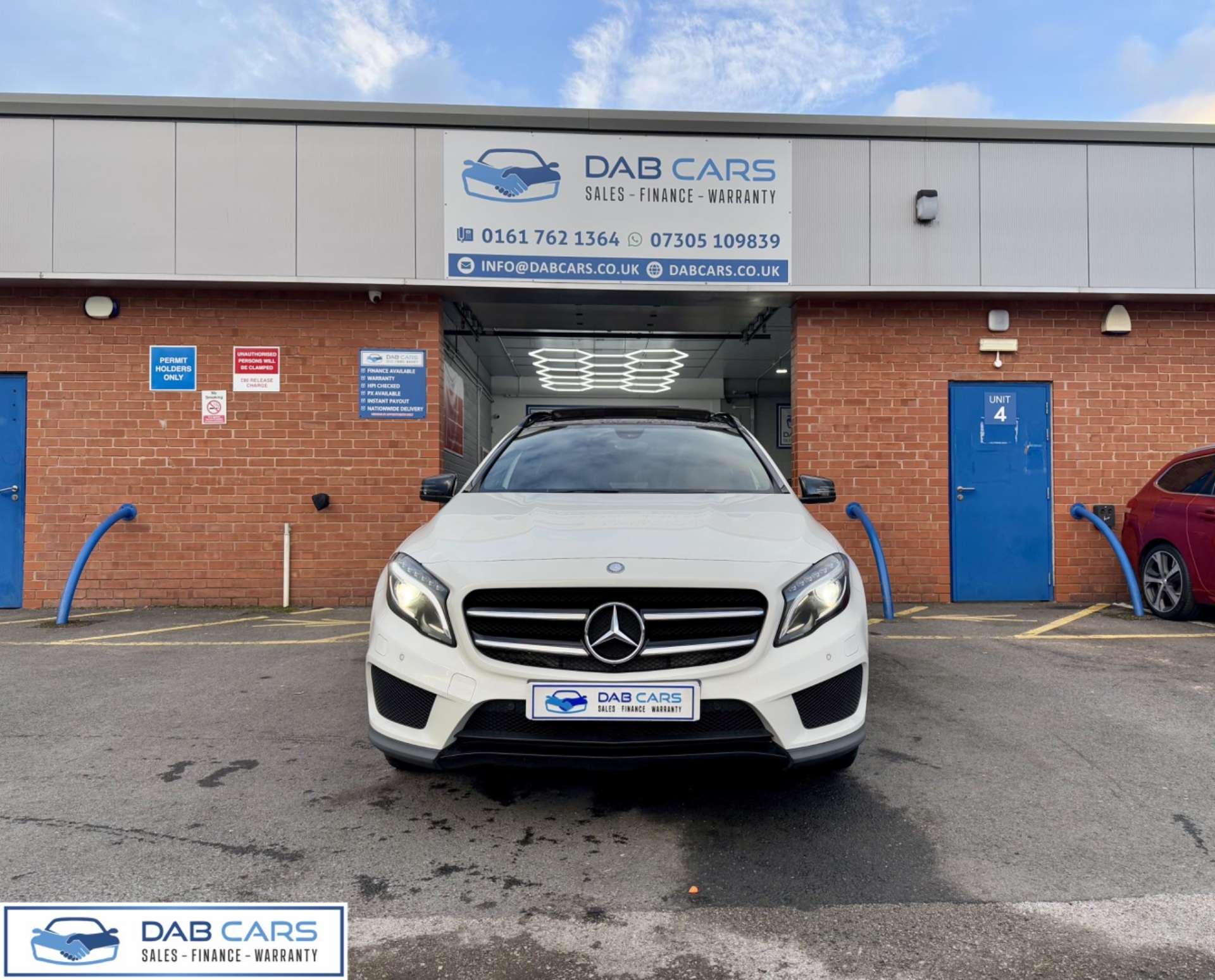 Mercedes-Benz GLA 2.1 GLA220d AMG Line (Premium Plus) 7G-DCT 4MATIC Euro 6 (s/s) 5dr #29