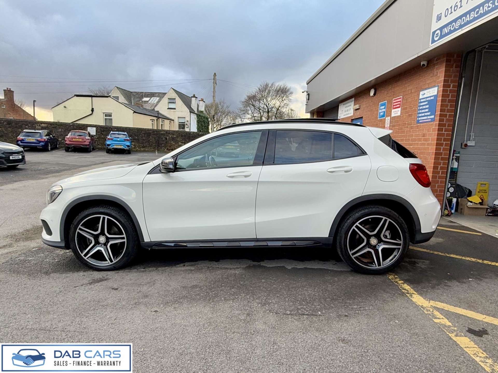 Mercedes-Benz GLA 2.1 GLA220d AMG Line (Premium Plus) 7G-DCT 4MATIC Euro 6 (s/s) 5dr #31