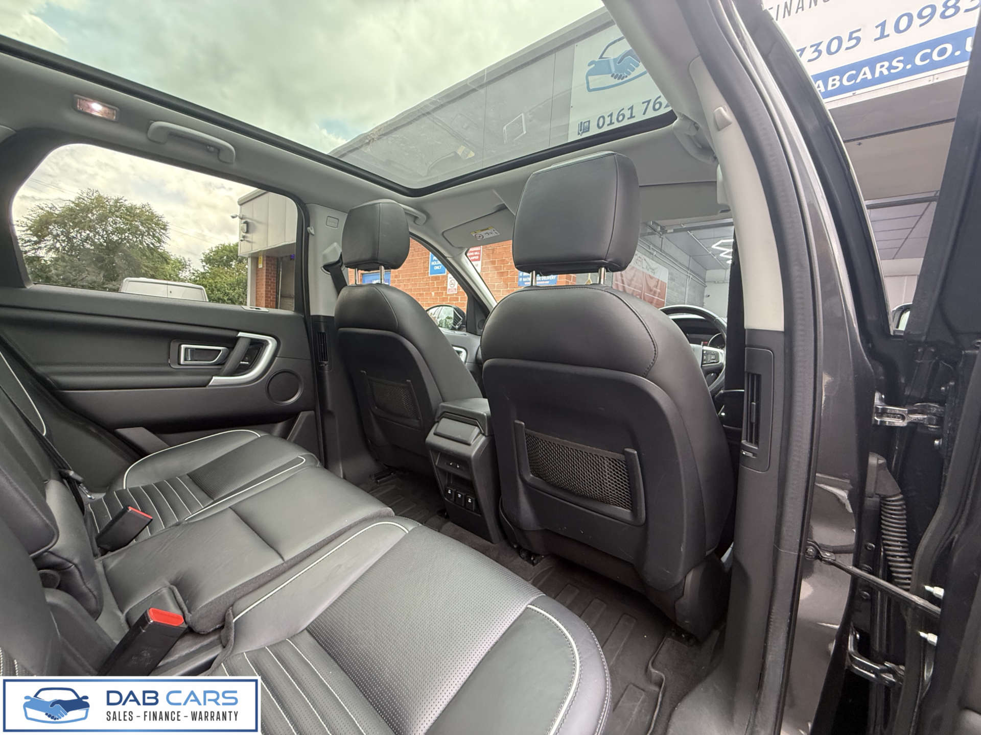 Land Rover Discovery Sport 2.0 Discovery Sport HSE Dynamic Luxury TD4 Auto 4WD 5dr #27