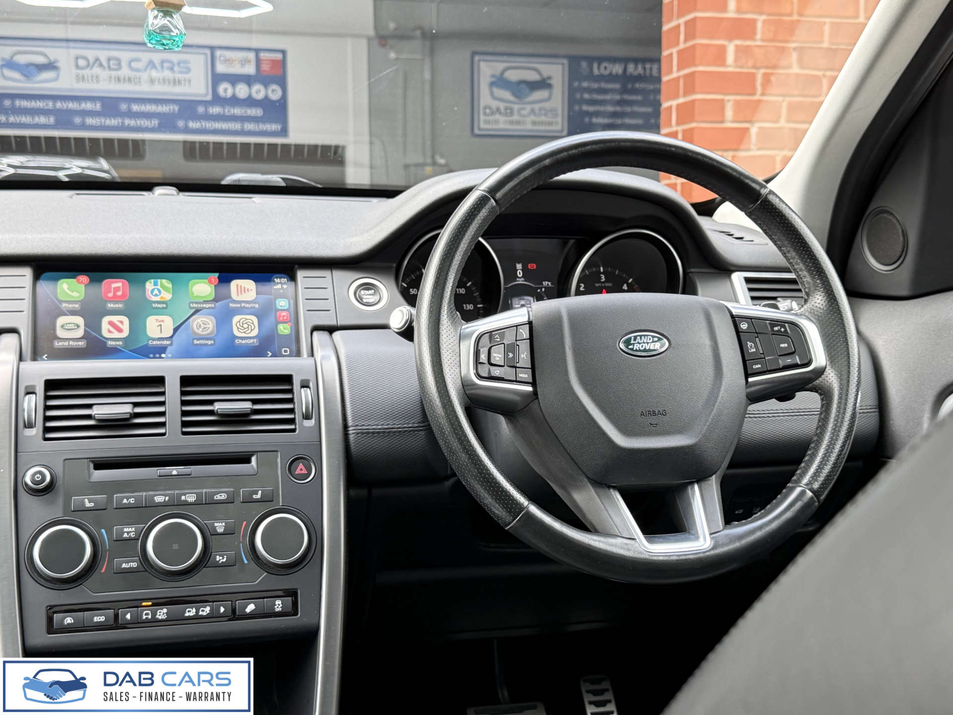 Land Rover Discovery Sport 2.0 Discovery Sport HSE Dynamic Luxury TD4 Auto 4WD 5dr #31